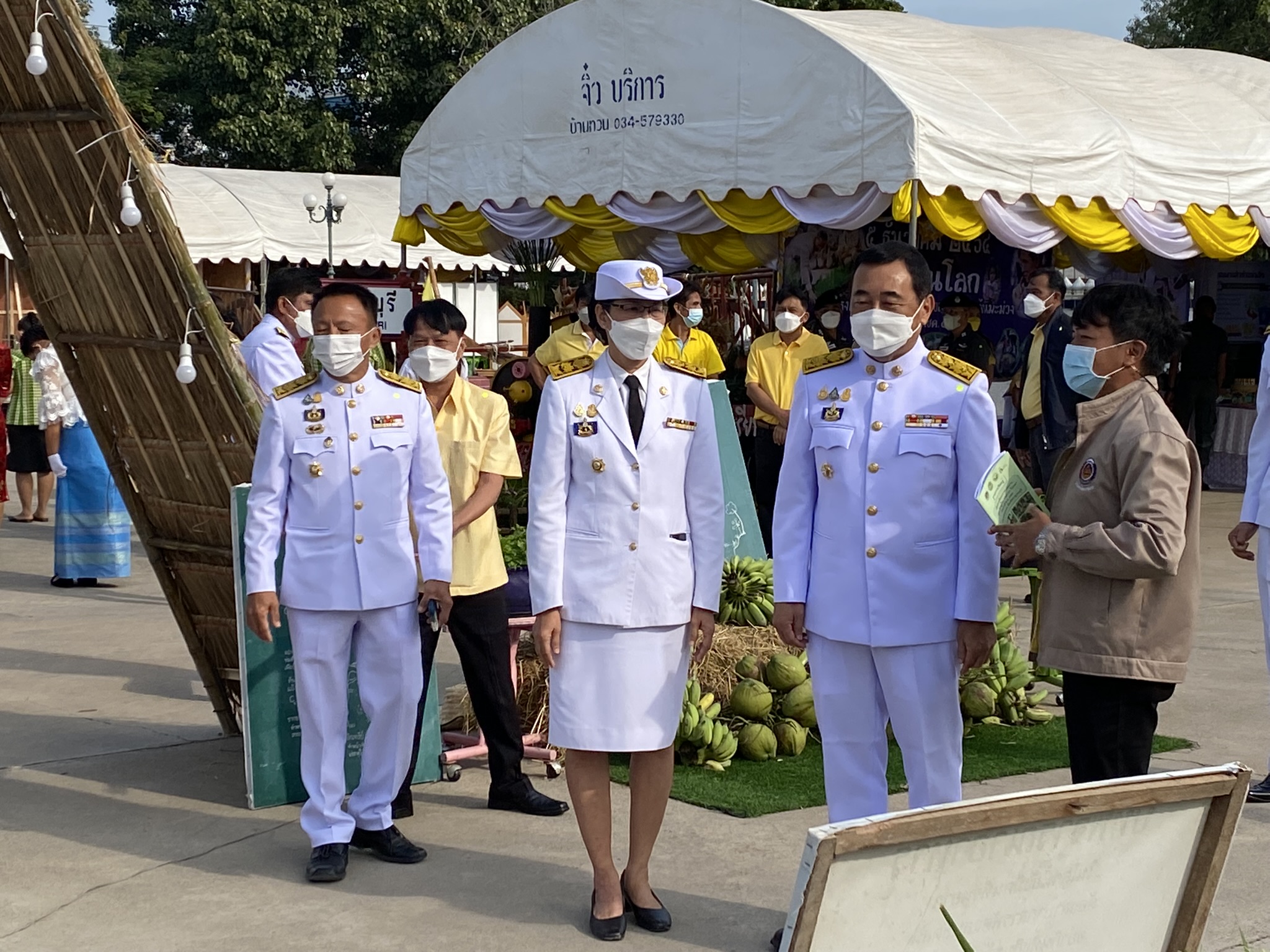 “พช.กาญจน์ ร่วมแสดงผลสำเร็จโคกหนองนาในงานวันดินโลก 64”