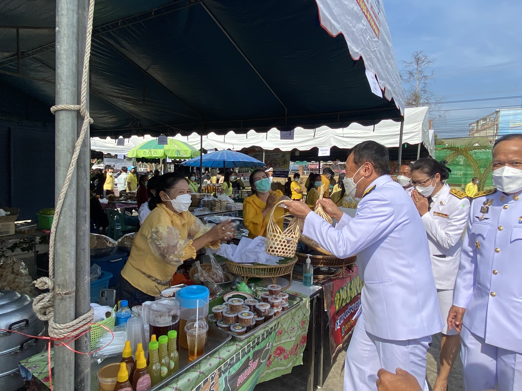 “พช.กาญจน์ ร่วมแสดงผลสำเร็จโคกหนองนาในงานวันดินโลก 64”
