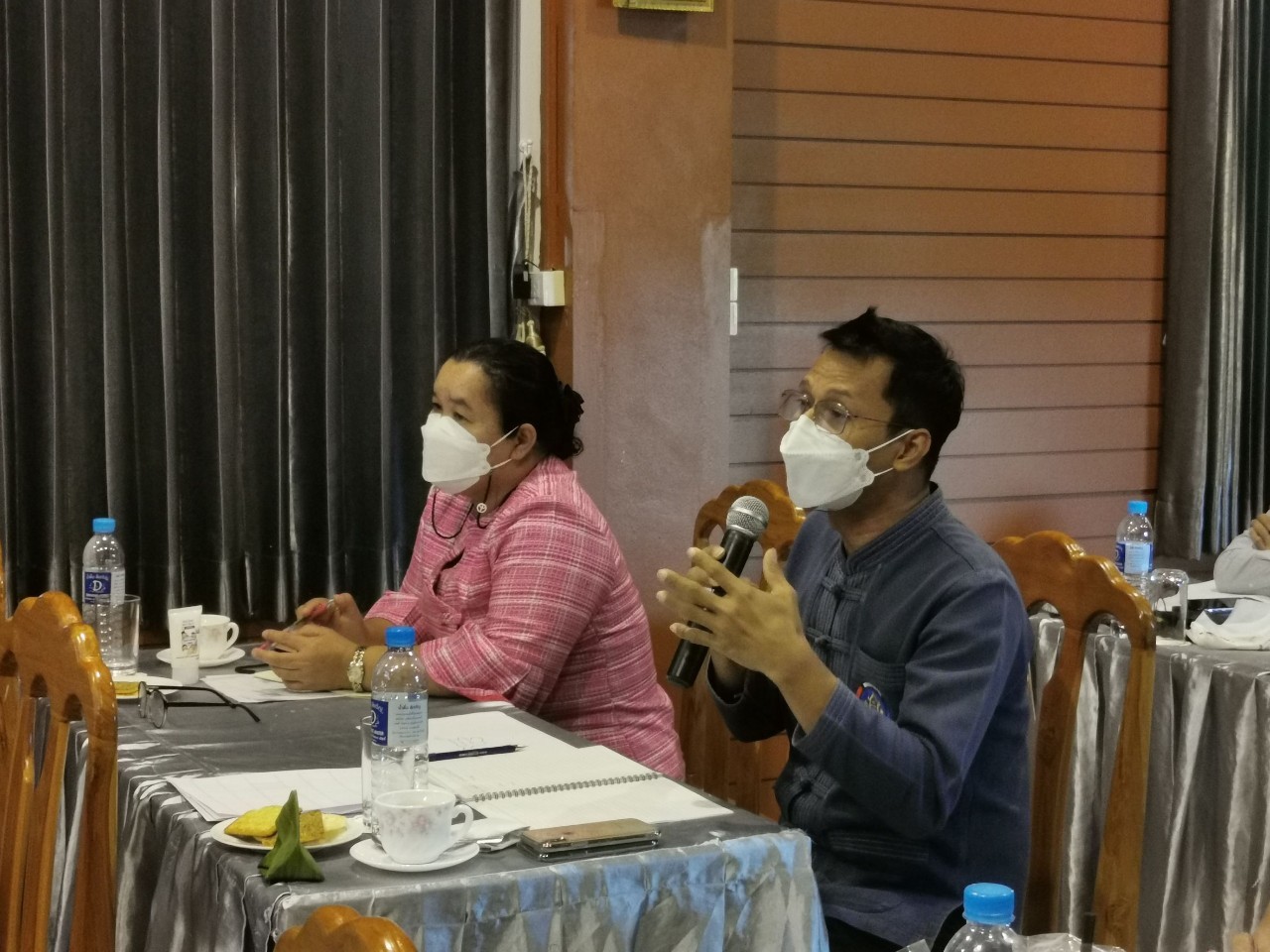 พัฒนาการอำเภอกาญจน์ ร่วมการประชุมโครงการฝึกอบรมบุคลากรกรมการพัฒนาชุมชน หลักสูตรเสริมสมรรถนะพัฒนาการอำเภอ ประจำปีงบประมาณ 2565 ผ่านระบบ Zoom Cloud Meeting