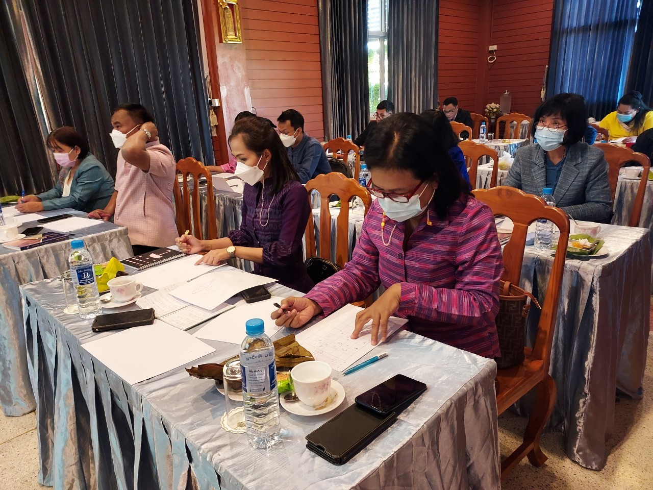 พัฒนาการอำเภอกาญจน์ ร่วมการประชุมโครงการฝึกอบรมบุคลากรกรมการพัฒนาชุมชน หลักสูตรเสริมสมรรถนะพัฒนาการอำเภอ ประจำปีงบประมาณ 2565 ผ่านระบบ Zoom Cloud Meeting