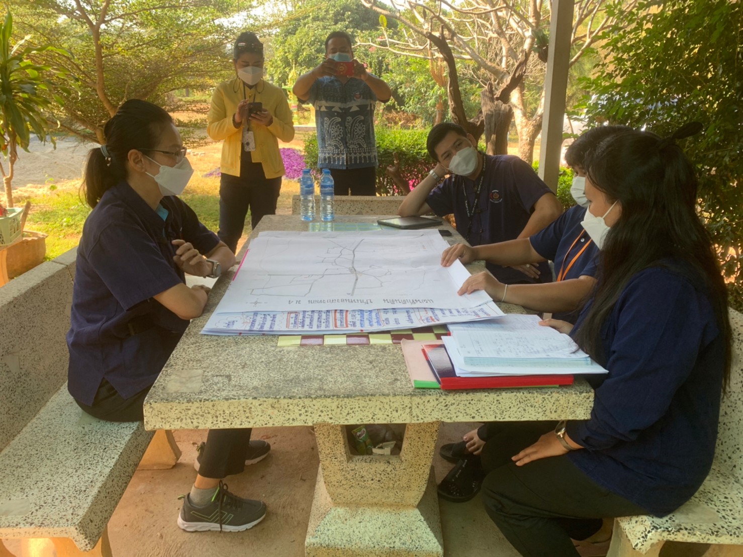 พัฒนาการจังหวัดกาญจนบุรีลงพื้นที่ติดตามการฝึกอบรมในภาคสนามของพัฒนากรก่อนประจำการ รุ่นที่ 119 ในเขตพื้นที่อำเภอเมืองกาญจนบุรี