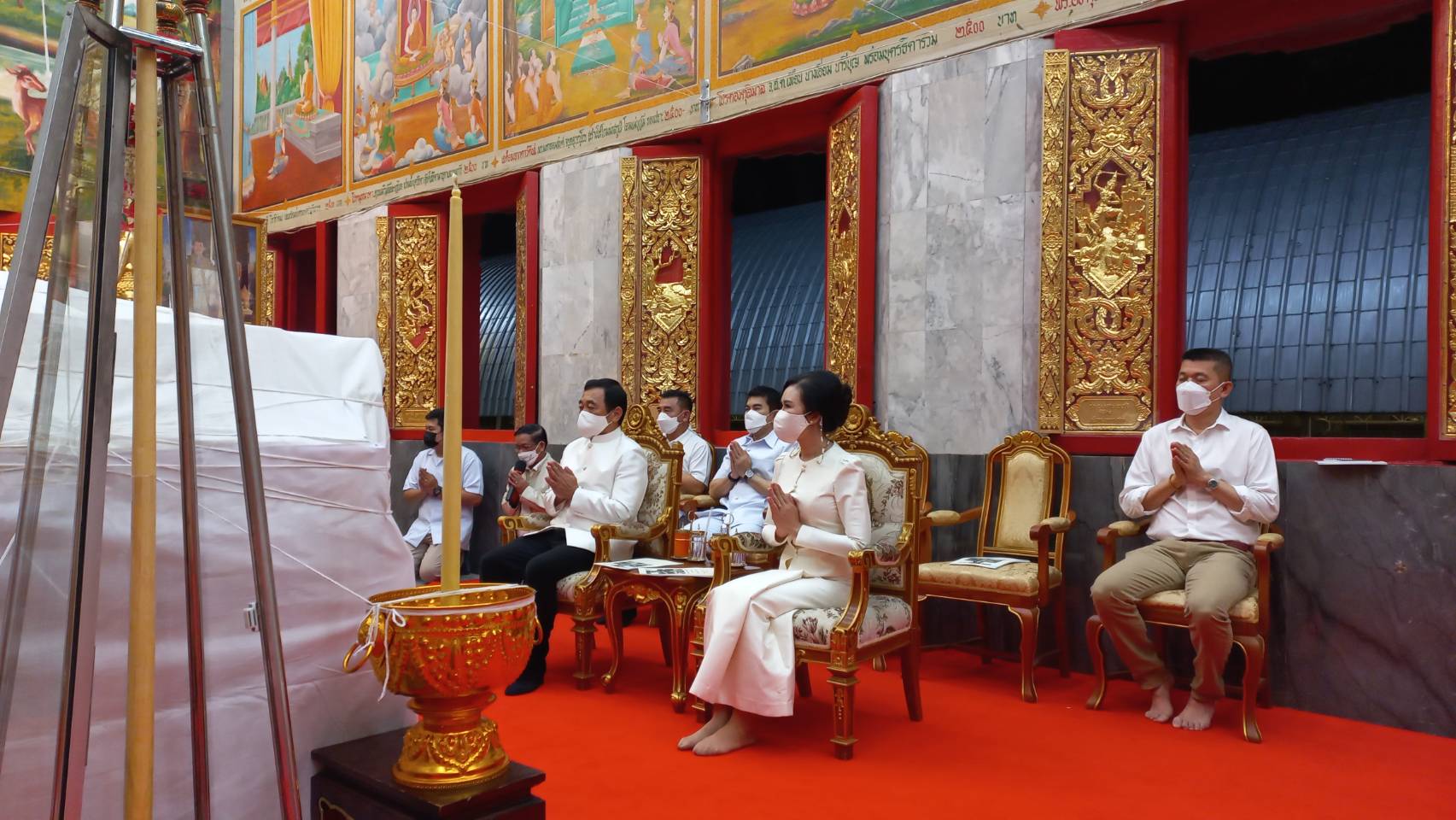 ? CDD KAN News : พช.กาญจนบุรี ร่วมสวดมนต์เพื่อความเป็นสิริมงคล เนื่องในโอกาสวันขึ้นปีใหม่ 2565