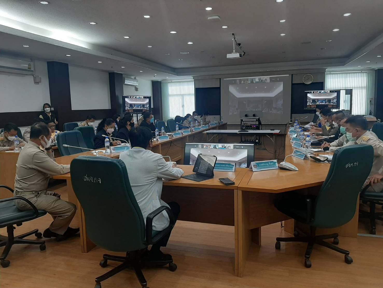 ? CDD KAN News : พช.กาญจน์ จัดประชุมทีมแก้จนจังหวัดกาญจนบุรี