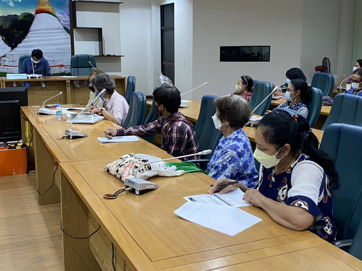 ? CDD KAN News : พช.กาญจนบุรี จัดการประชุมชี้แจงกรอบแนวทาง หลักเกณฑ์การคัดสรรสุดยอดหนึ่งตำบล หนึ่งผลิตภัณฑ์ไทย ปี 2565 จังหวัดกาญจนบุรี