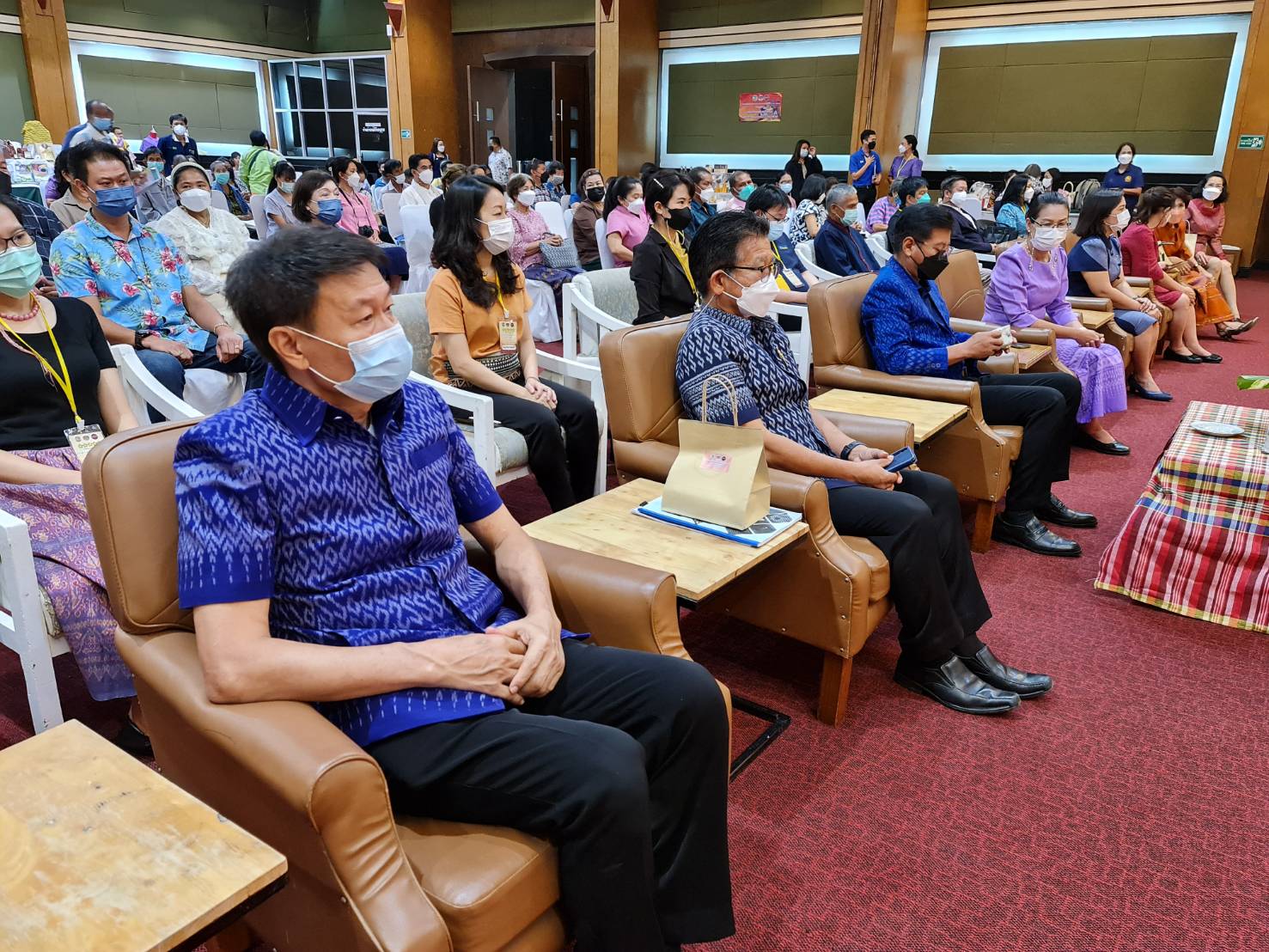 ? CDD KAN News : พช.กาญจนบุรีจัดงานคัดสรรสุดยอดหนึ่งตำบล หนึ่งผลิตภัณฑ์ ระดับจังหวัด ประจำปี 2565 (OTOP Product Champion : OPC)