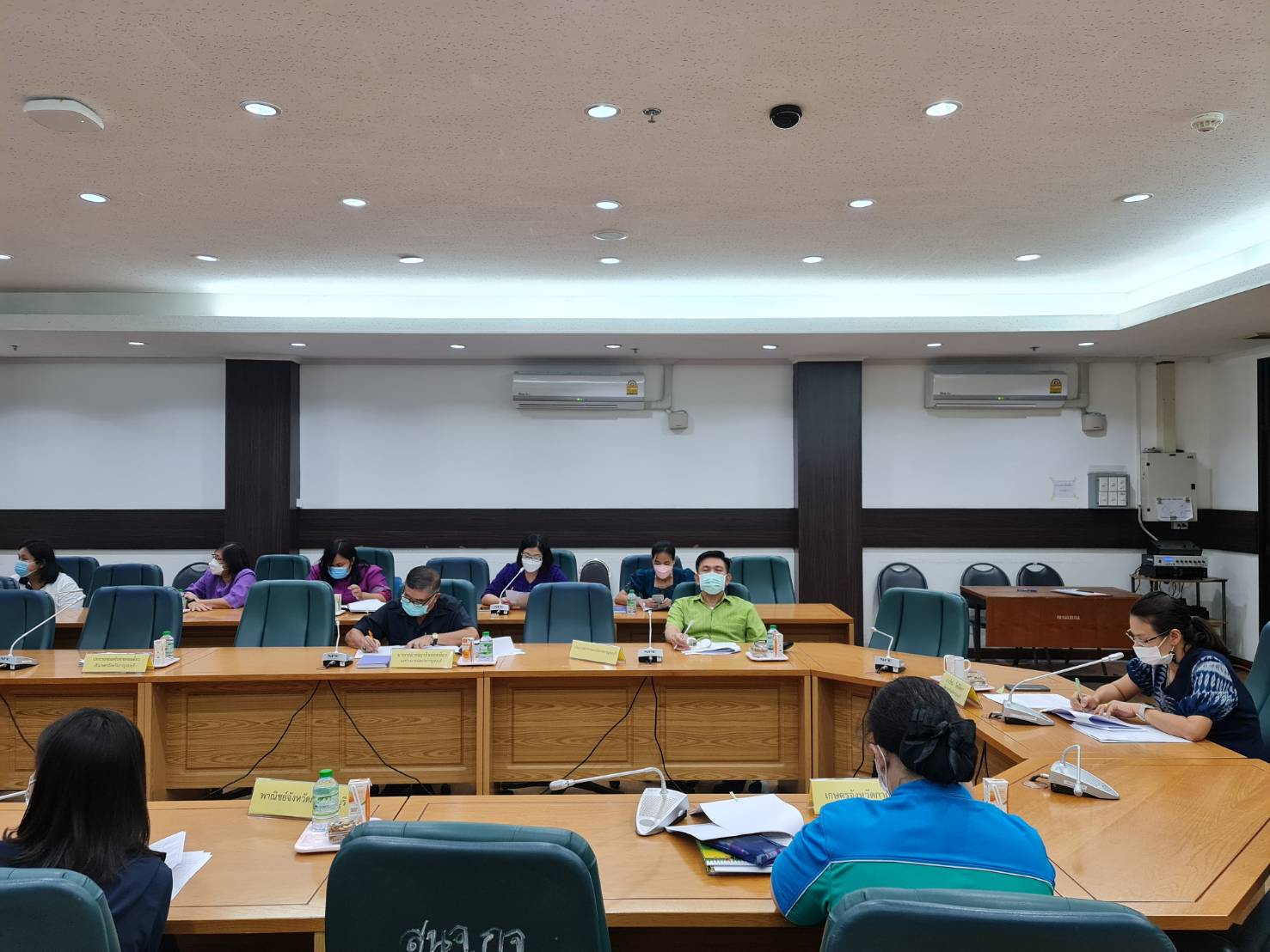 ? CDD KAN News : พช.กาญจน์จัดประชุมคณะทำงานสนับสนุนการพัฒนาเศรษฐกิจฐานรากและประชารัฐจังหวัดกาญจนบุรี ครั้งที่ 1/2565