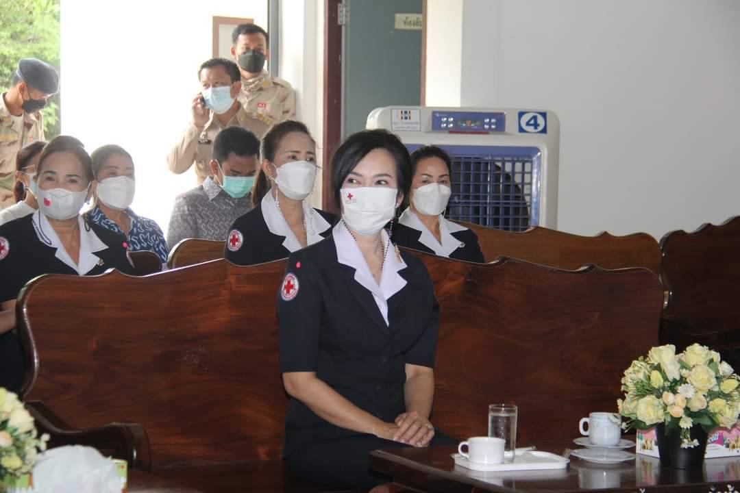 ? CDD KAN News : พช.กาญจน์ ผนึกกำลังส่วนราชการจังหวัดกาญจนบุรี ในโครงการจังหวัดเคลื่อนที่ บำบัดทุกข์ บำรุงสุข สร้างรอยยิ้มให้กับประชาชนประจำปี 2565 ในพื้นที่อำเภอห้วยกระเจา