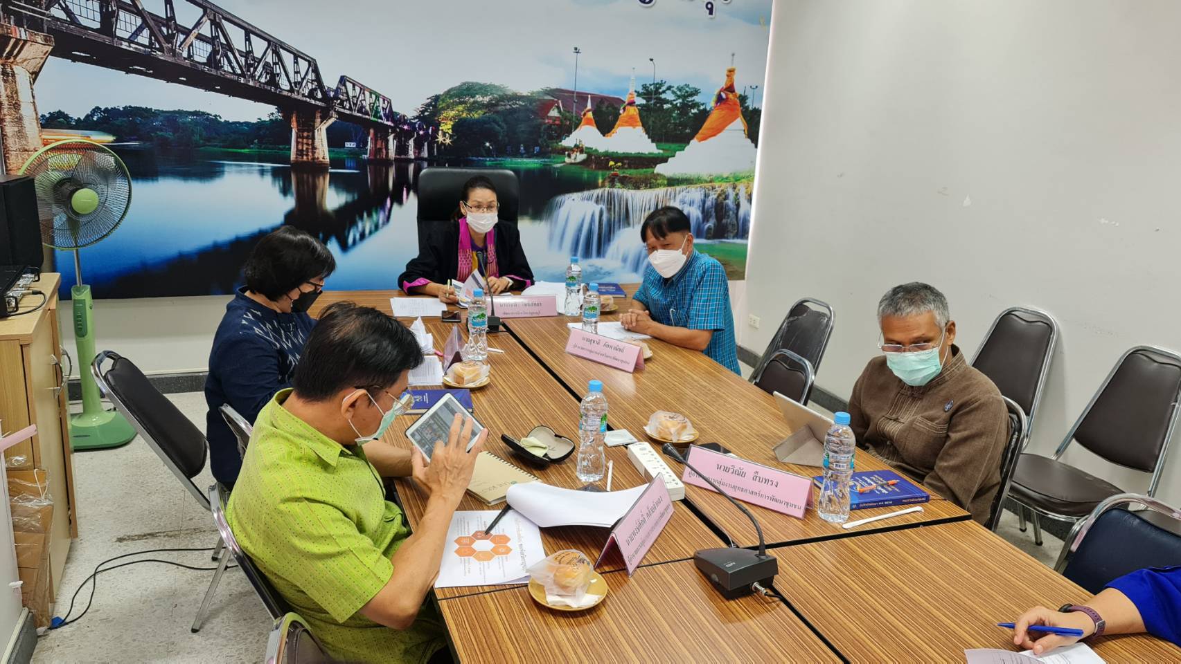 ? CDD KAN News : พช.กาญจน์ร่วมประชุมเชิงปฏิบัติการตรวจติดตามผลการดำเนินงานของหน่วยรับตรวจรายไตรมาส ครั้งที่ 2/2565