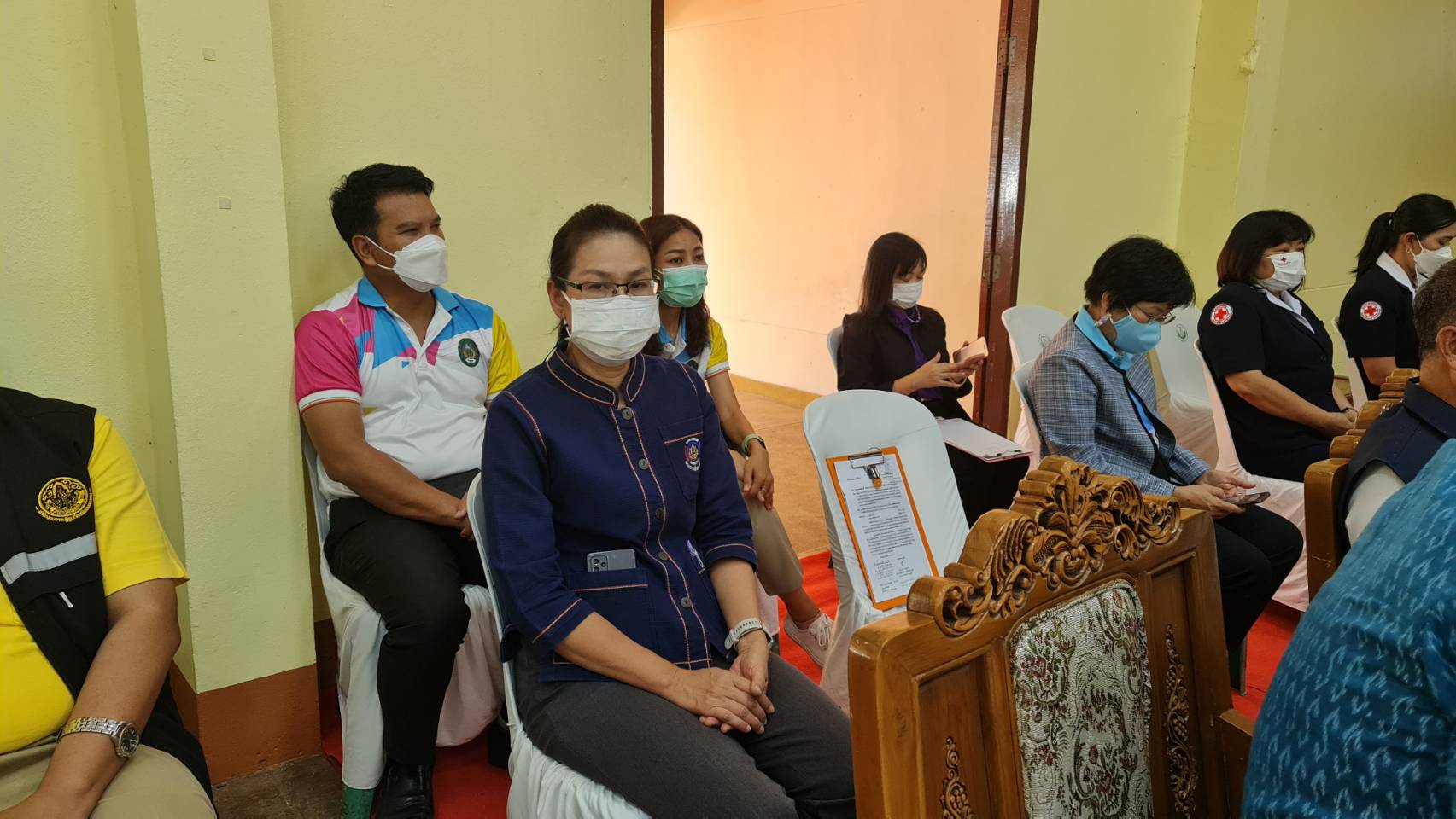 ? CDD KAN News : พช.กาญจน์ ผนึกกำลังส่วนราชการจังหวัดกาญจนบุรี ในโครงการจังหวัดเคลื่อนที่ บำบัดทุกข์ บำรุงสุข สร้างรอยยิ้มให้กับประชาชนประจำปี 2565 ในพื้นที่อำเภอทองผาภูมิ