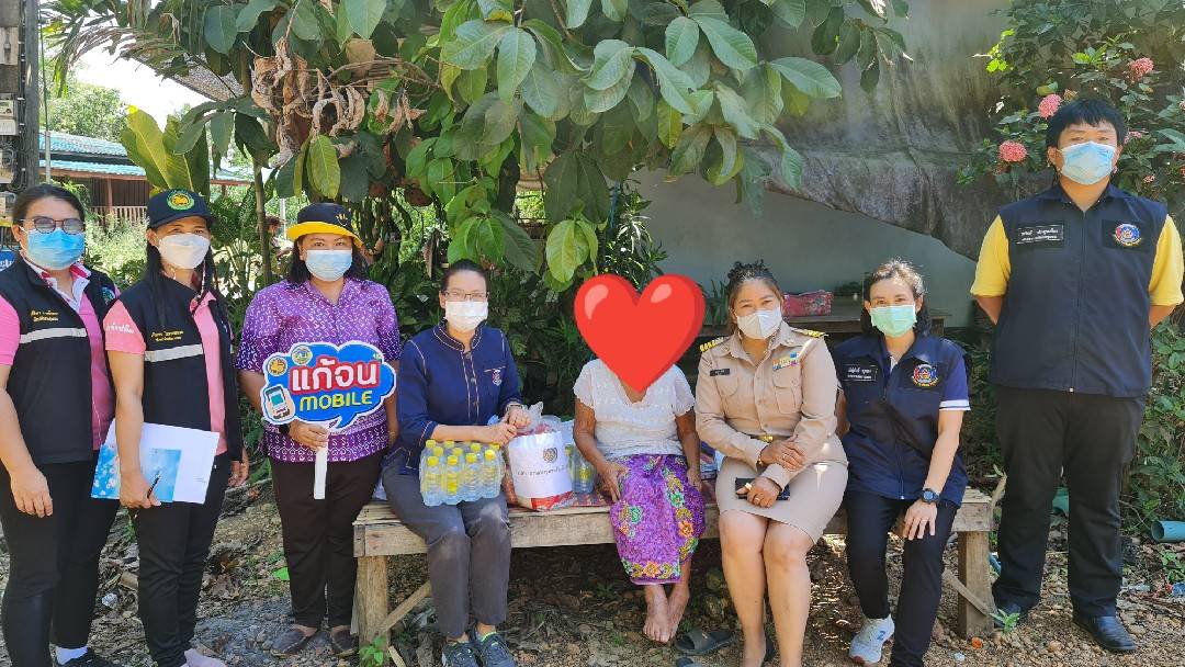 ? CDD KAN News : พช.กาญจน์ ผนึกกำลังส่วนราชการจังหวัดกาญจนบุรี ในโครงการจังหวัดเคลื่อนที่ บำบัดทุกข์ บำรุงสุข สร้างรอยยิ้มให้กับประชาชนประจำปี 2565 ในพื้นที่อำเภอทองผาภูมิ