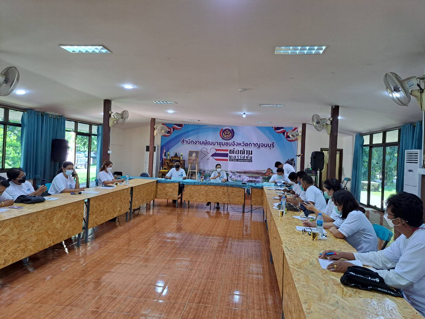 CDD KAN News : พช.กาญจน์ จัดประชุมพิจารณาการดำเนินงานกิจกรรมเฉลิมพระเกียรติ สมเด็จพระนางเจ้าสิริกิติ์ พระบรมราชินีนาถ พระบรมราชชนนีพันปีหลวง