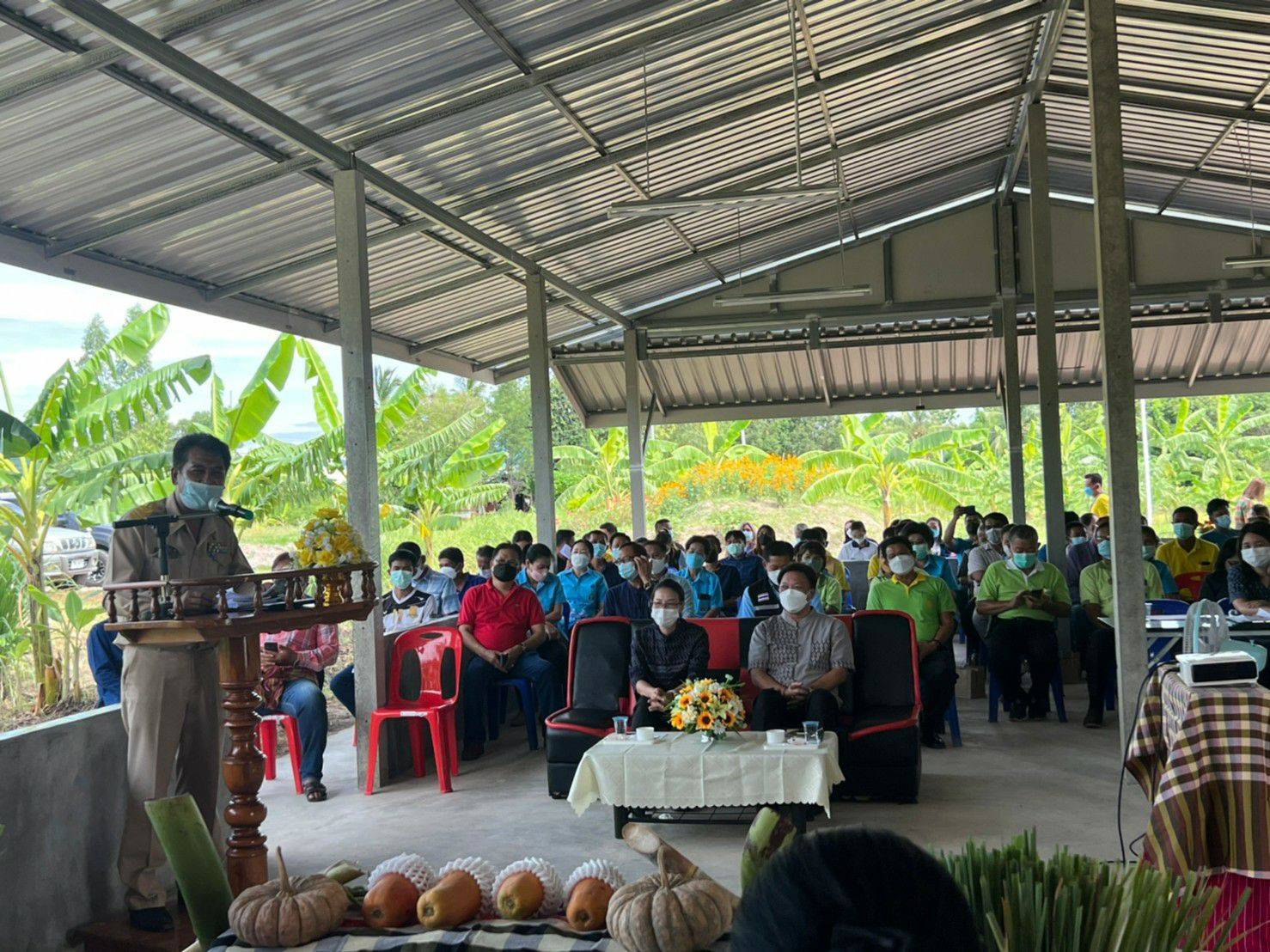 ? CDD KAN News : นายสรสาสน์ สีเพ็ง ผู้ตรวจราชการกรมการพัฒนาชุมชน เขตตรวจราชการที่ 3 กลุ่มจังหวัดภาคกลางตอนล่าง 1 และคณะกรรมการคัดเลือกฯ ลงพื้นที่คัดเลือกข้าราชการ ลูกจ้างประจำ และพนักงานราชการดีเด่น กรมการพัฒนาชุมชน ประจำปี พ.ศ.2565 จังหวัดกาญจนบุรี