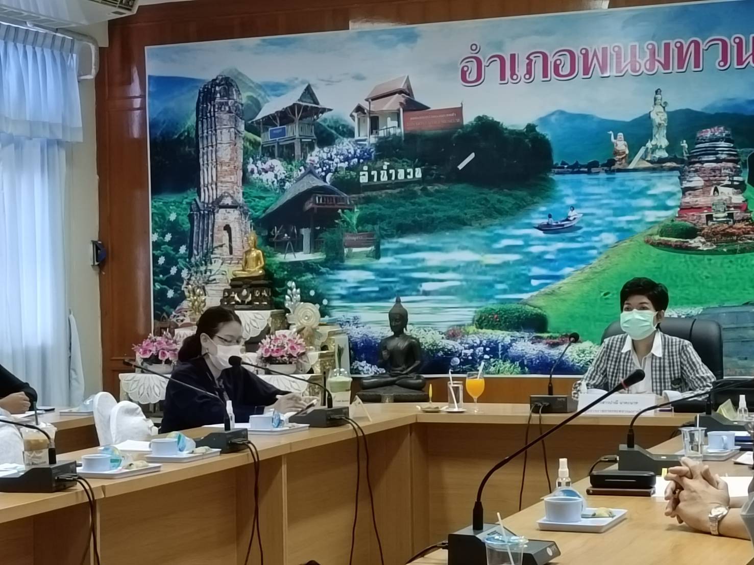 ? CDD KAN News : พช.กาญจน์ ร่วมให้การต้อนรับผู้ตรวจราชการกระทรวงมหาดไทย เนื่องในโอกาสลงพื้นที่ตรวจติดตามในประเด็นการตรวจราชการประจำเดือนมิถุนายน 2565 ในพื้นที่จังหวัดกาญจนบุรี