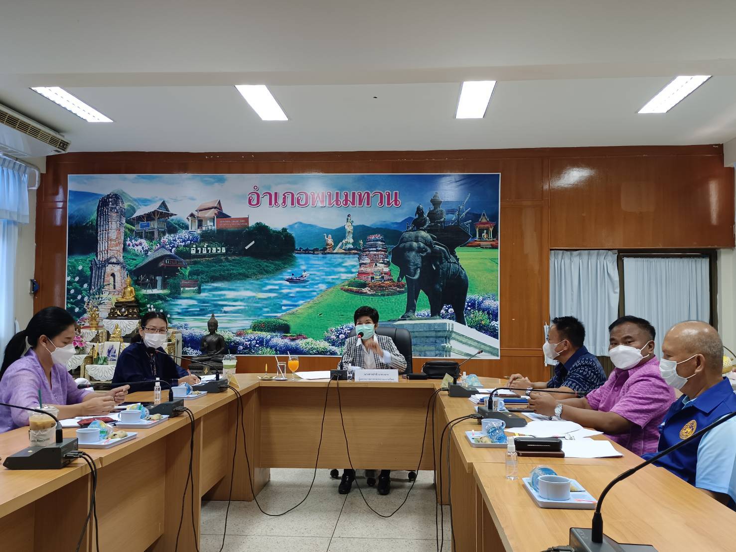 ? CDD KAN News : พช.กาญจน์ ร่วมให้การต้อนรับผู้ตรวจราชการกระทรวงมหาดไทย เนื่องในโอกาสลงพื้นที่ตรวจติดตามในประเด็นการตรวจราชการประจำเดือนมิถุนายน 2565 ในพื้นที่จังหวัดกาญจนบุรี