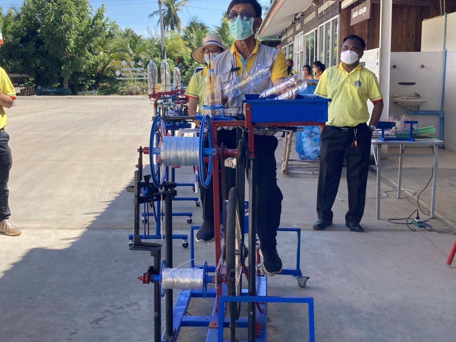 ? CDD KAN News : พช.กาญจนบุรี ประกวดผู้นำจิตอาสาพัฒนาชุมชนดีเด่น ภายใต้โครงการเสริมสร้างและพัฒนาผู้นำการเปลี่ยนแปลง ประจำปีงบประมาณ พ.ศ. 2565 ระดับเขตตรวจราชการที่ 3
