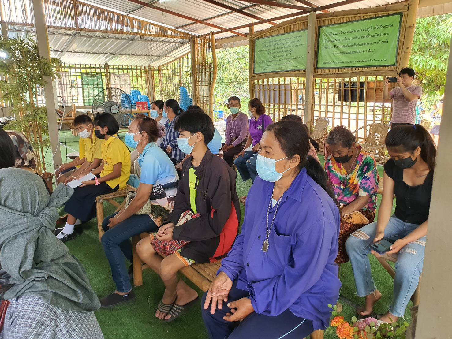 ? CDD KAN News : พัฒนาการจังหวัดกาญจนบุรี เป็นประธานโครงการ สานพลังสตรีกาญจน์ ขจัดความยากจนอย่างยั่งยืน ณ อำเภอด่านมะขามเตี้ย