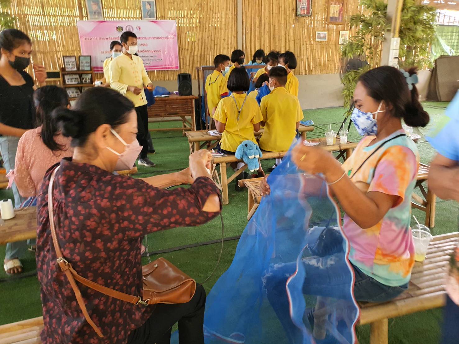 ? CDD KAN News : พัฒนาการจังหวัดกาญจนบุรี เป็นประธานโครงการ สานพลังสตรีกาญจน์ ขจัดความยากจนอย่างยั่งยืน ณ อำเภอด่านมะขามเตี้ย