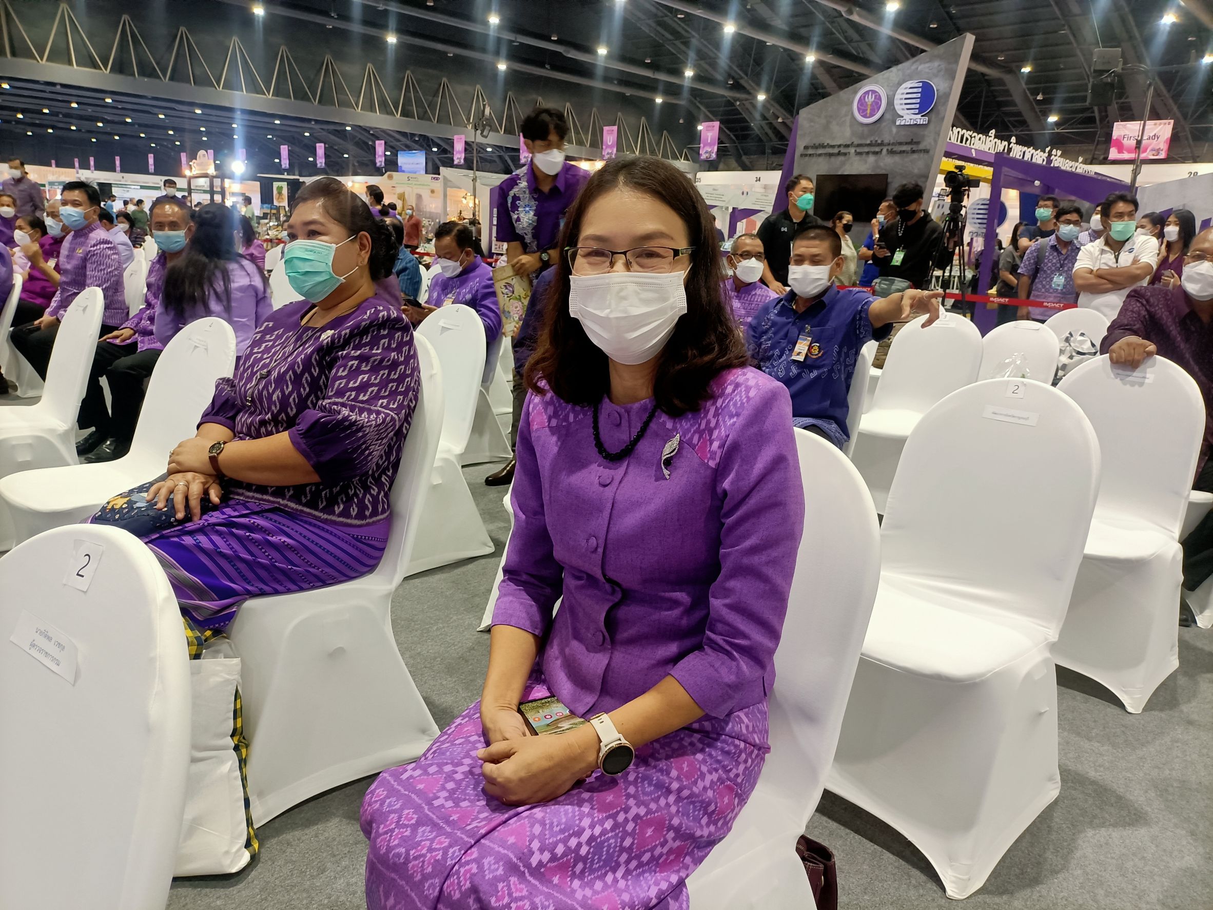 ? CDD KAN News : พช.กาญจน์ ร่วมพิธีเปิดงาน OTOP MIDYEAR 2022