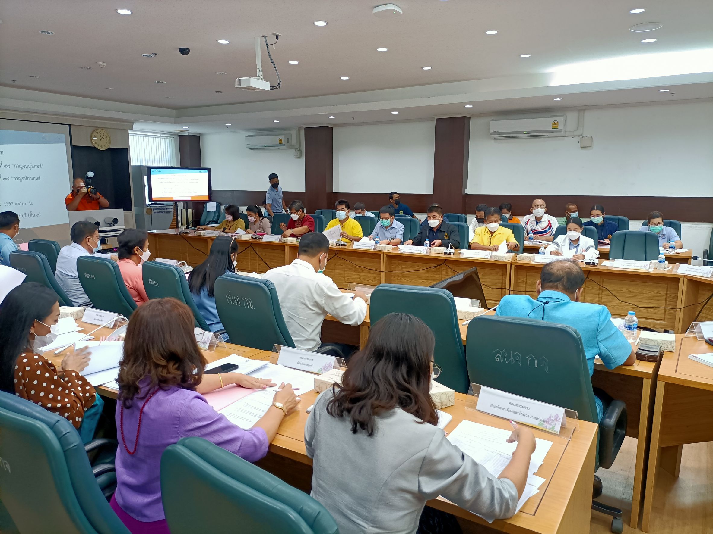 “พัฒนาชุมชนกาญจนบุรี ร่วมประชุมเสนอแผนงานเพื่อจัดการแข่งขันกีฬาแห่งชาติ ครั้งที่ 48 “กาญจนบุรีเกมส์” และการแข่งขันกีฬาคนพิการแห่งชาติ ครั้งที่ 38 “กาญจนิกาเกมส์”