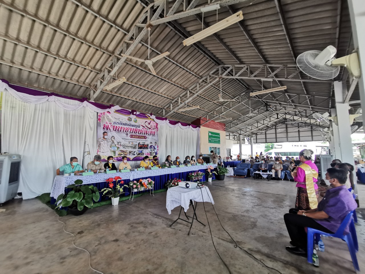 CDD KAN NEWS : รองผู้ว่าราชการจังหวัดนำทีมคณะกรรมการลงพื้นที่เพื่อคัดสรรกิจกรรมพัฒนาชุมชนดีเด่น ประจำปี 2565 วันที่ 2