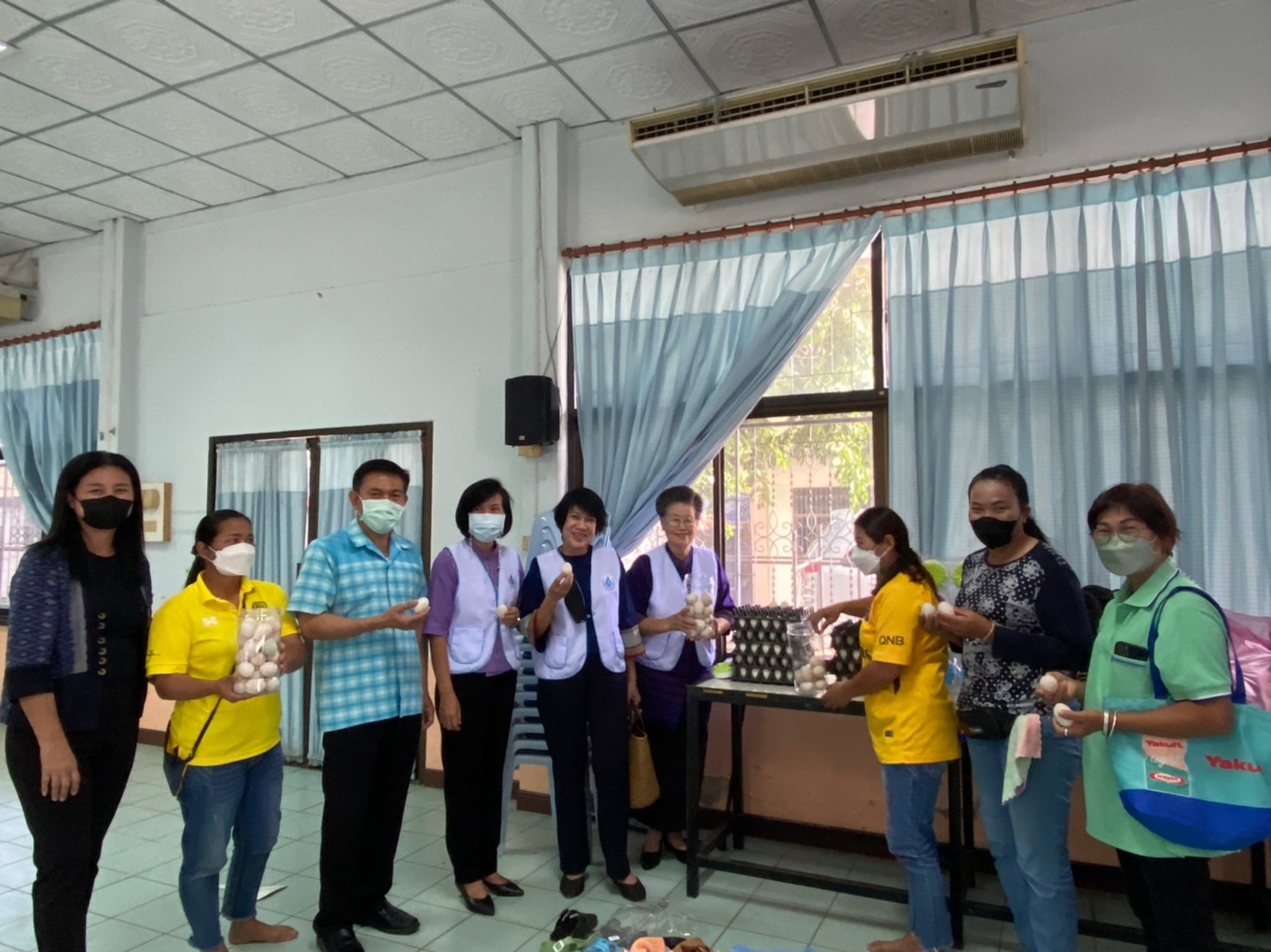 ? CDD KAN News : พช.กาญจน์ร่วมกับชมรมแม่ดีเด่นแห่งชาติจังหวัดกาญจนบุรี จัดอบรมโครงการส่งเสริมอาชีพแก่สตรีครัวเรือนยากจน รุ่นที่ 2 ในพื้นที่อำเภอบ่อพลอย