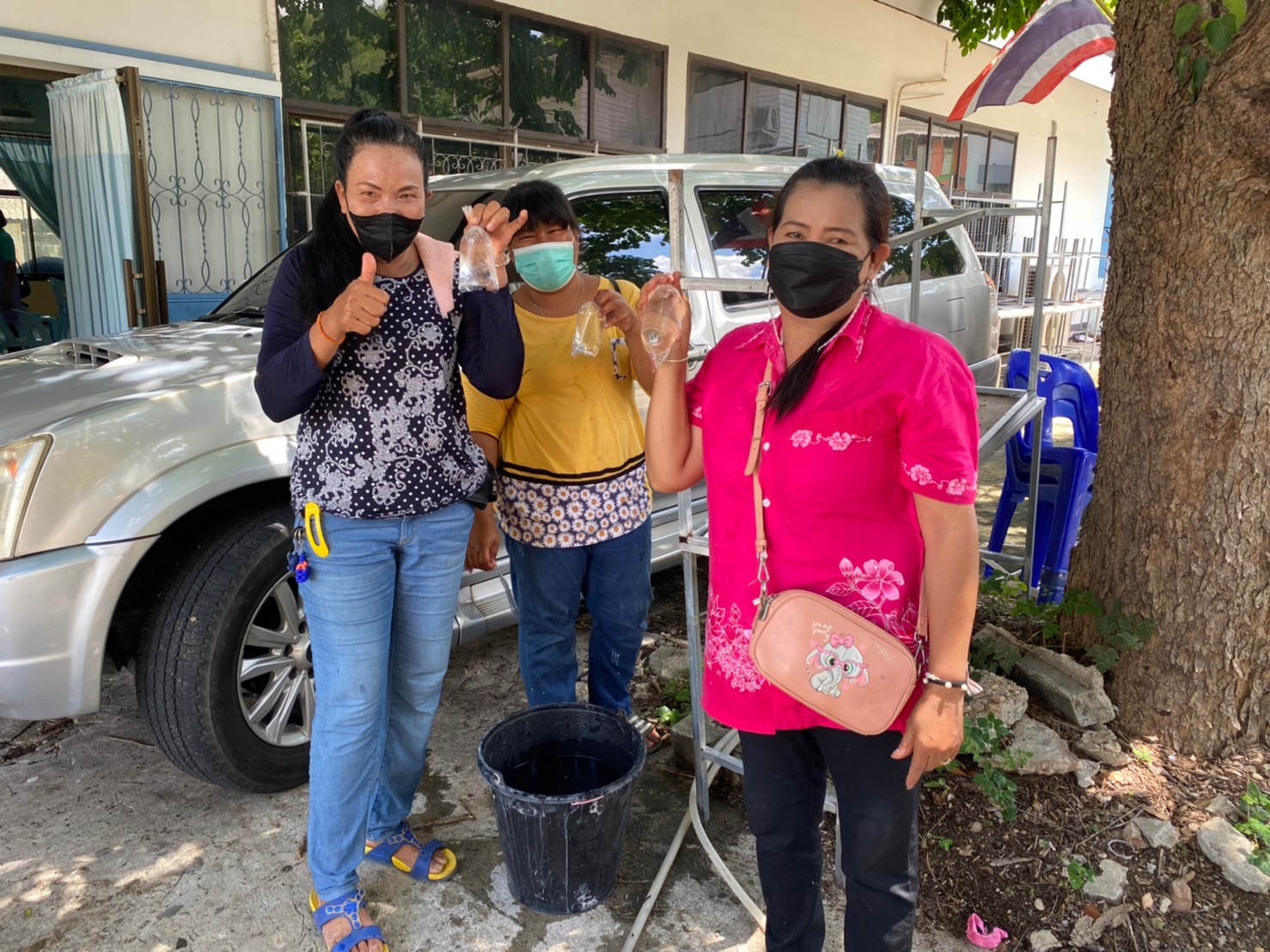 ? CDD KAN News : พช.กาญจน์ร่วมกับชมรมแม่ดีเด่นแห่งชาติจังหวัดกาญจนบุรี จัดอบรมโครงการส่งเสริมอาชีพแก่สตรีครัวเรือนยากจน รุ่นที่ 2 ในพื้นที่อำเภอบ่อพลอย