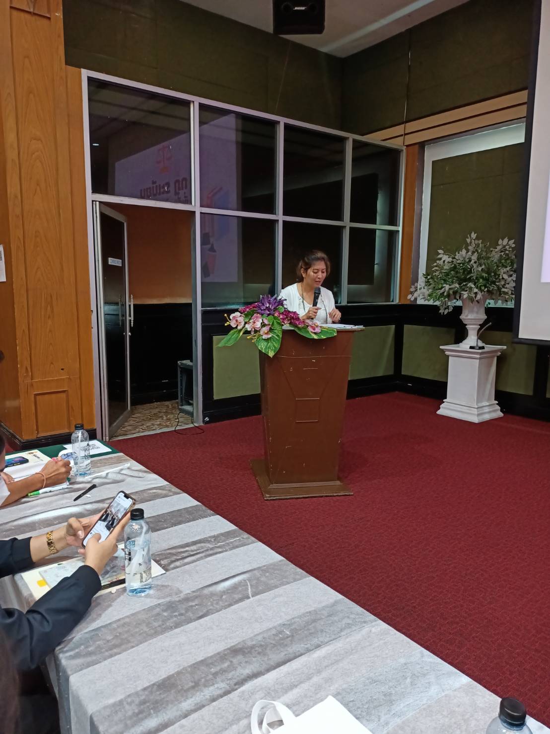 พช.กาญจน์ จัดประชุมโครงการส่งเสริมการมีส่วนร่วมภาคประชาชนในการสร้างความโปร่งใสและป้องกันการทุจริตประพฤติมิชอบ กิจกรรมการประชุมเชิงปฏิบัติการเสริมสร้างจริยธรรมป้องกันการทุจริตตามแนวทางปรัชญาของเศรษฐกิจพอเพียง