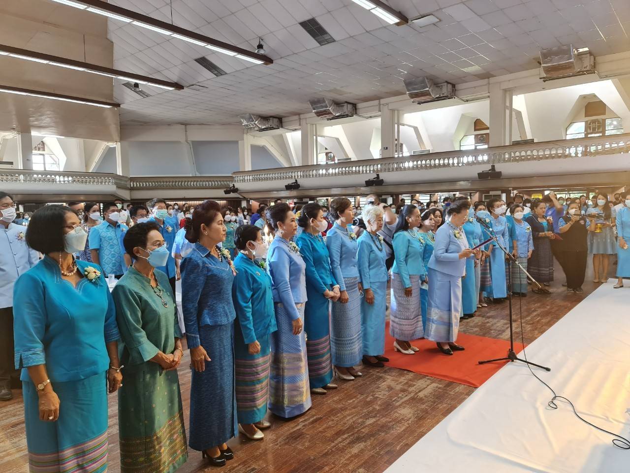 ? CDD KAN News : นายกสมาคมผู้นำสตรีพัฒนาชุมชนจังหวัด ร่วมกับ พช.กาญจน์ จัดงาน “รวมใจแม่และสตรีไทย ถวายแด่แม่ของแผ่นดิน” ประจำปี 2565