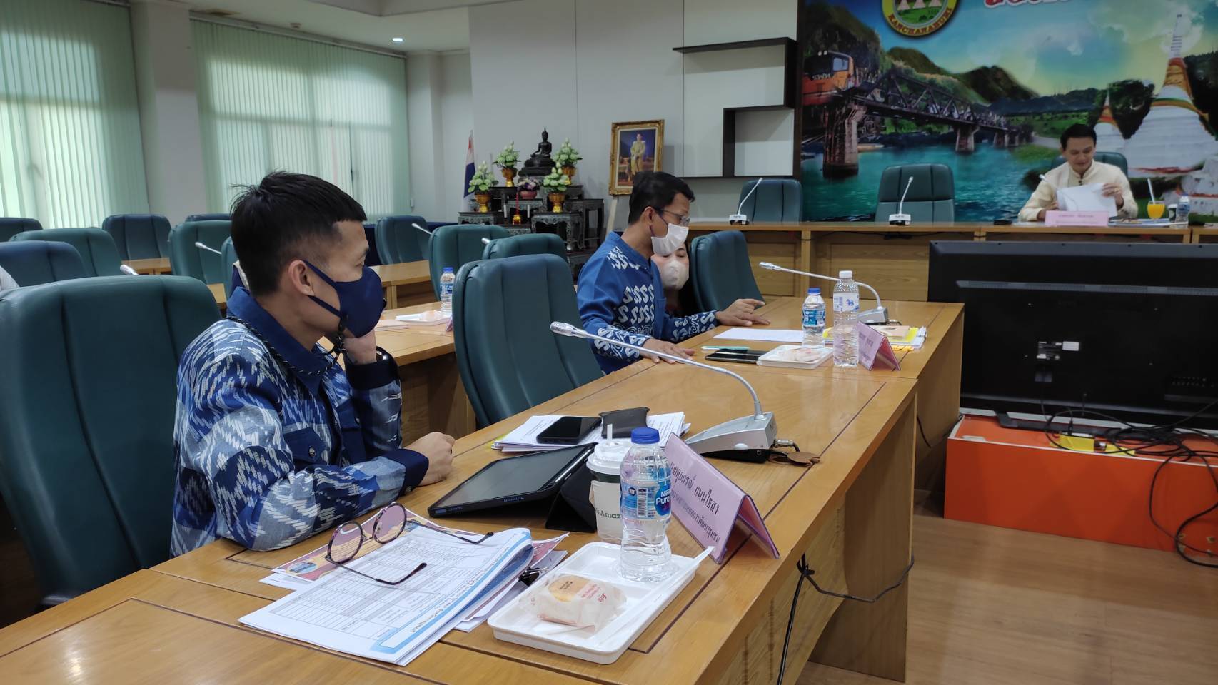 พช.กาญจนบุรี ให้การต้อนรับและนำเสนอผลการดำเนินงานและภารกิจตามประเด็นยุทธศาสตร์แก่ผู้ตรวจราชการกรมการพัฒนาชุมชน กระทรวงมหาดไทย