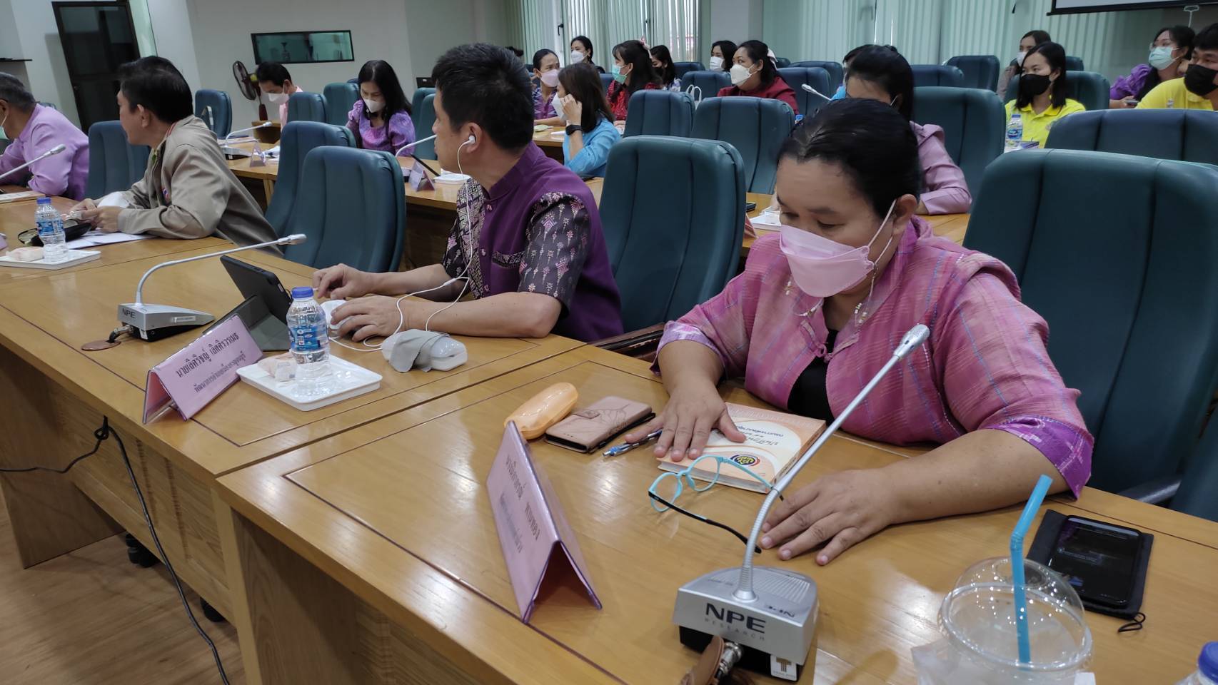 พช.กาญจนบุรี ให้การต้อนรับและนำเสนอผลการดำเนินงานและภารกิจตามประเด็นยุทธศาสตร์แก่ผู้ตรวจราชการกรมการพัฒนาชุมชน กระทรวงมหาดไทย