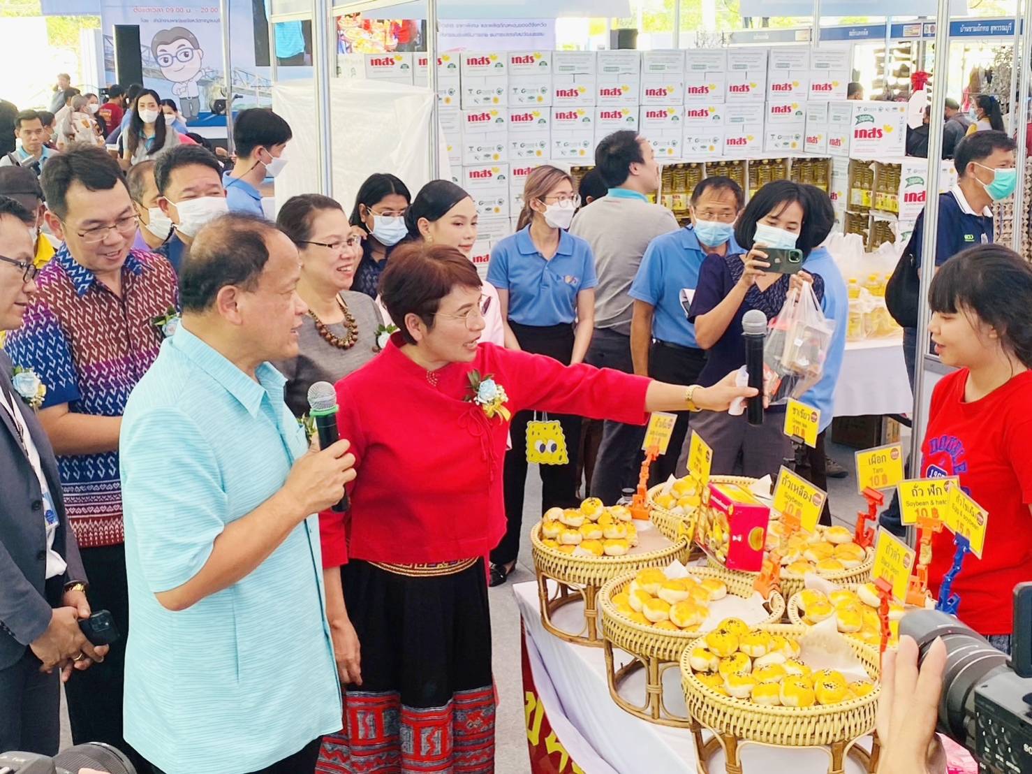 พช.กาญจนบุรี ร่วมโครงการพาณิชย์ลดราคา ออนทัวร์ ทั่วไทย จังหวัดกาญจนบุรี