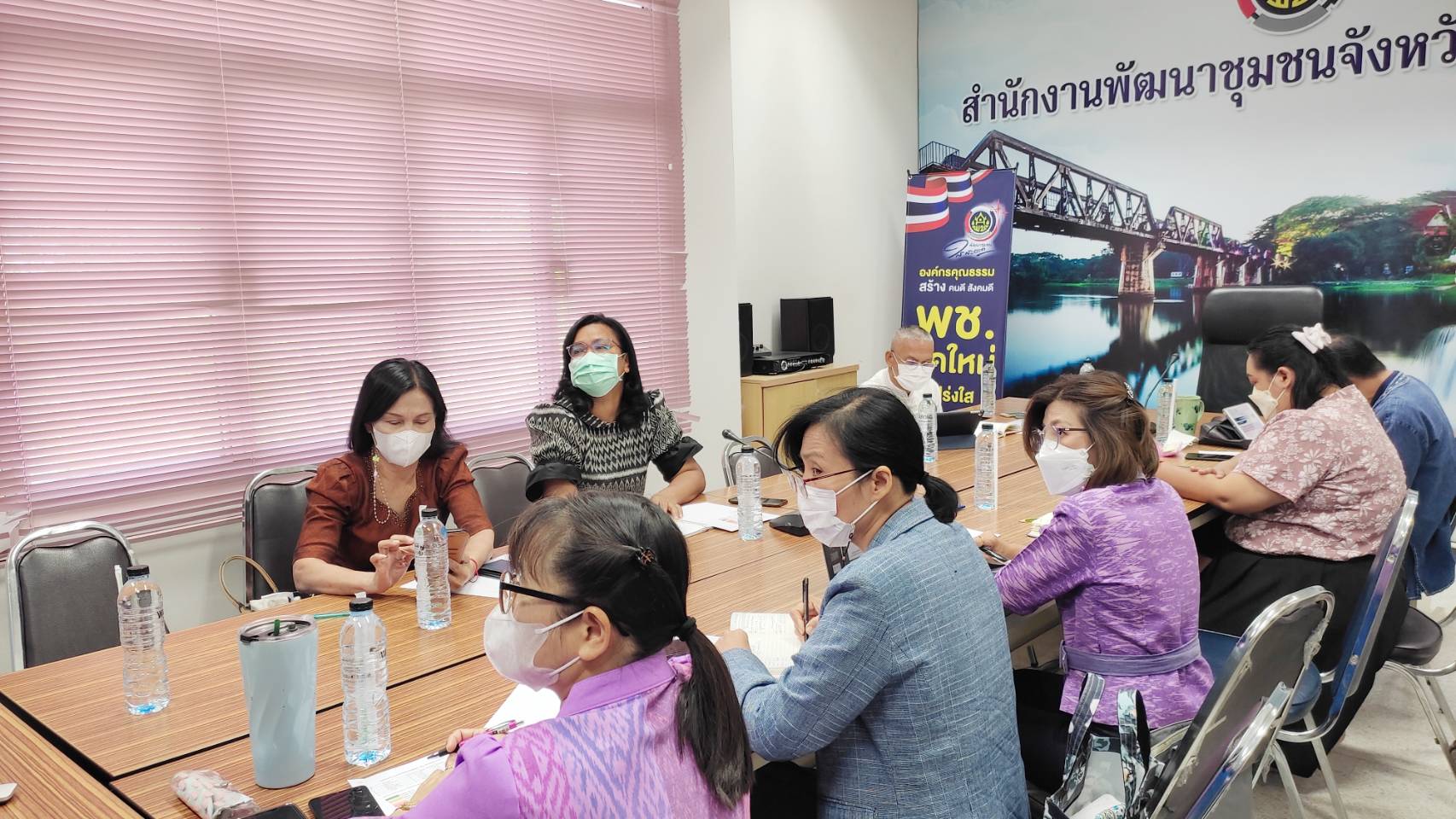พช.กาญจนบุรี ร่วมประชุมกรมการพัฒนาชุมชน ครั้งที่ 2/2566 ผ่านระบบวิดีทัศน์ทางไกล (Video Conference)