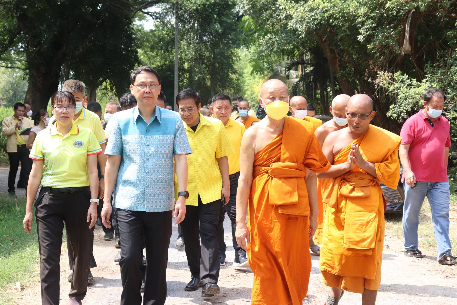 จังหวัดกาญจนบุรี ลุยขับคลื่อนโครงการสานพลัง “บวร” ร่วมสร้างความมั่นคงทางอาหาร และกิจกรรมทางนี้มีผล ผู้คนรักกัน ด้วยวิธีเกษตรธรรมชาติภายใต้ด้วยโมเดล 30 ตารางวา เฉลิมพระเกียรติสมเด็จพระเจ้าพี่นางเธอ เจ้าฟ้ากัลยาณิวัฒนา กรมหลวงนราธิวาสราชนครินทร