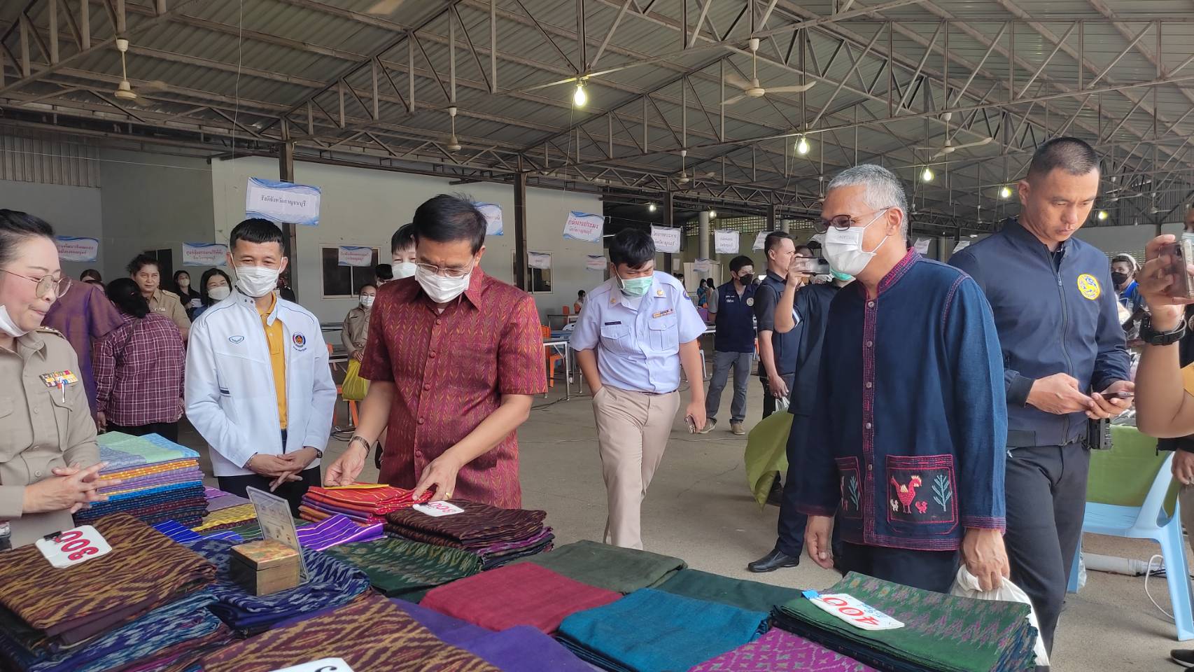 CDD KAN News : พช.กาญจนบุรี ร่วมโครงการจังหวัดเคลื่อนที่ “บำบัดทุกข์ บำรุงสุข สร้างรอยยิ้มให้ประชาชน” ครั้งที่ 8 ประจำปีงบประมาณ 2566 ในพื้นที่อำเภอห้วยกระเจา