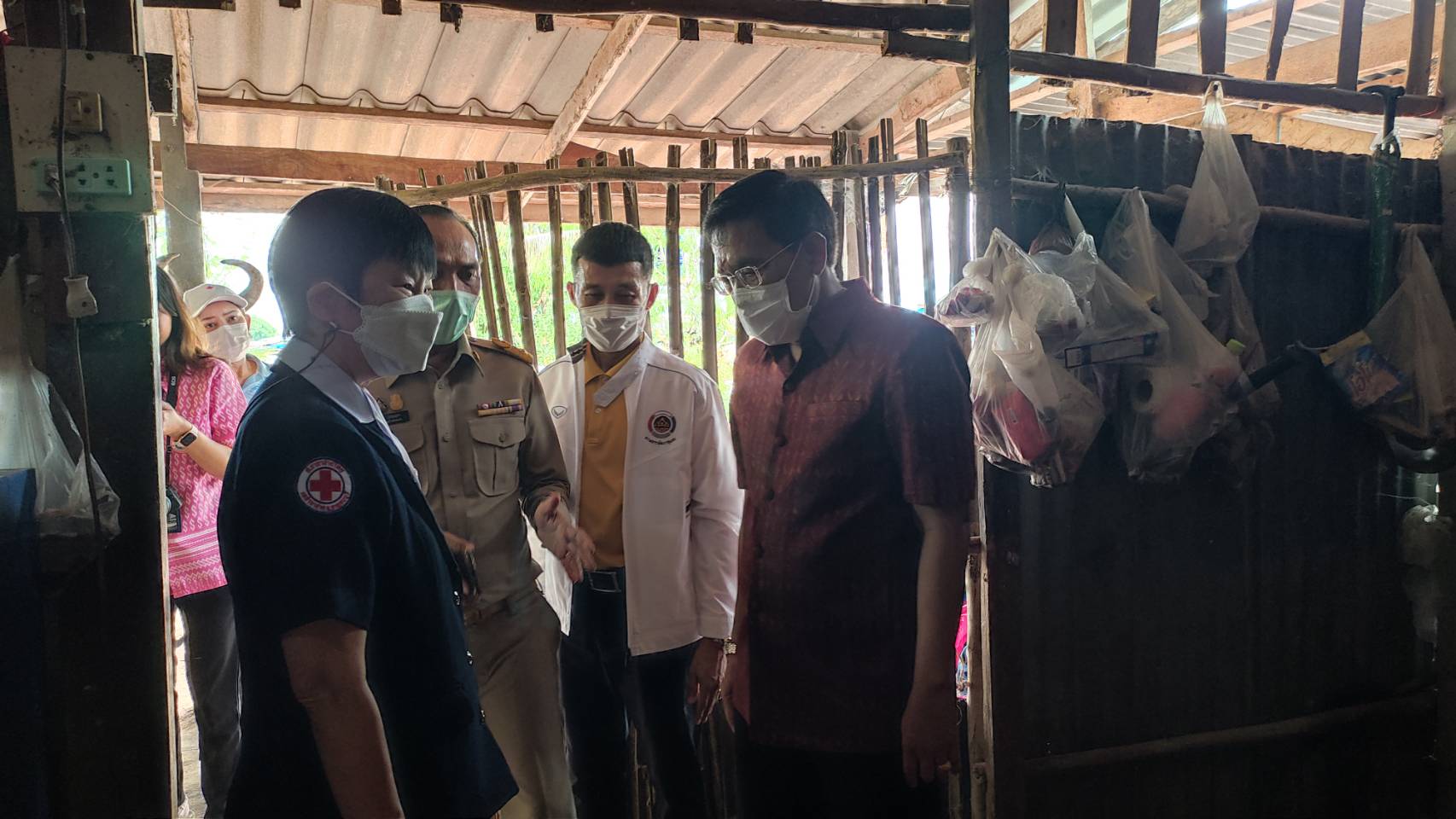 CDD KAN News : พช.กาญจนบุรี ร่วมโครงการจังหวัดเคลื่อนที่ “บำบัดทุกข์ บำรุงสุข สร้างรอยยิ้มให้ประชาชน” ครั้งที่ 8 ประจำปีงบประมาณ 2566 ในพื้นที่อำเภอห้วยกระเจา