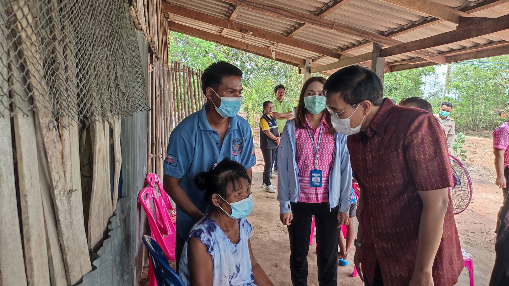CDD KAN News : พช.กาญจนบุรี ร่วมโครงการจังหวัดเคลื่อนที่ “บำบัดทุกข์ บำรุงสุข สร้างรอยยิ้มให้ประชาชน” ครั้งที่ 8 ประจำปีงบประมาณ 2566 ในพื้นที่อำเภอห้วยกระเจา