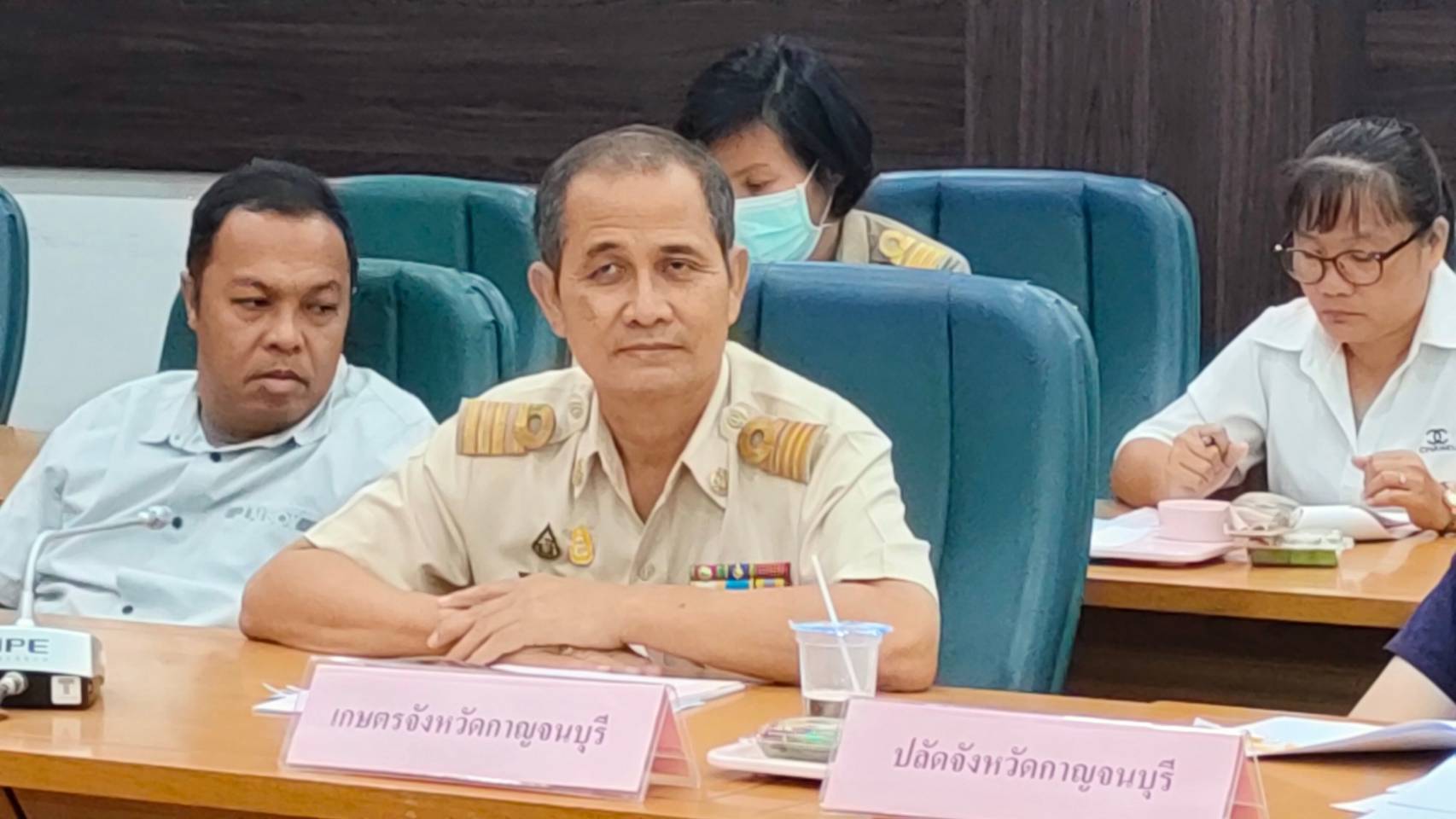 พช.กาญจนบุรี ดำเนินการประชุมคณะอนุกรรมการบริหารกองทุนพัฒนาบทบาทสตรีระดับจังหวัดกาญจนบุรี ครั้งที่ 5-2566