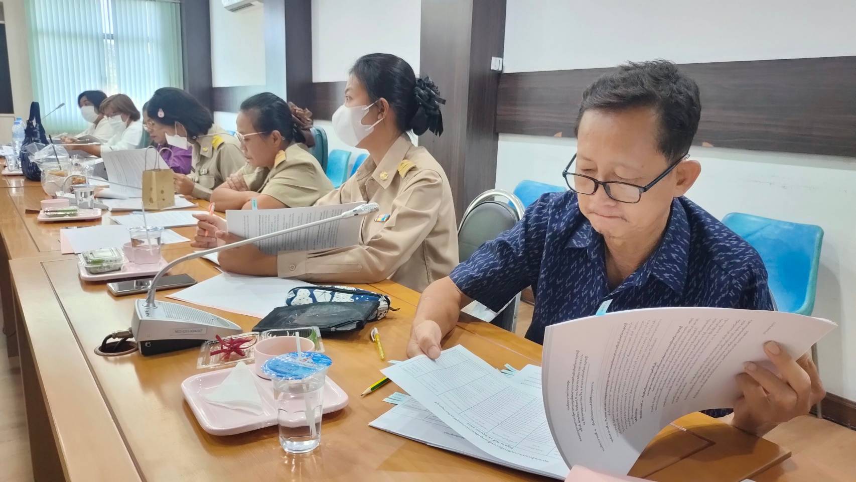 พช.กาญจนบุรี ดำเนินการประชุมคณะอนุกรรมการบริหารกองทุนพัฒนาบทบาทสตรีระดับจังหวัดกาญจนบุรี ครั้งที่ 5-2566