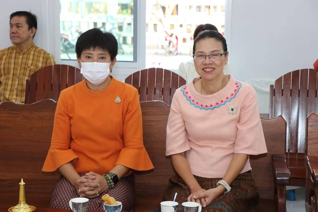 CDD KAN News : พัฒนาการจังหวัดกาญจนบุรี นำข้าราชการร่วมพิธี ตักบาตรร่วมบุญ เทิดทูนสถาบัน เพื่อถวายพระพรแด่ สมเด็จพระเจ้าลูกเธอ เจ้าฟ้าสิริวัณณวรี นารีรัตนราชกัญญา เนื่องในโอกาสวันคล้ายวันประสูติ วันที่ 8 มกราคม 2567