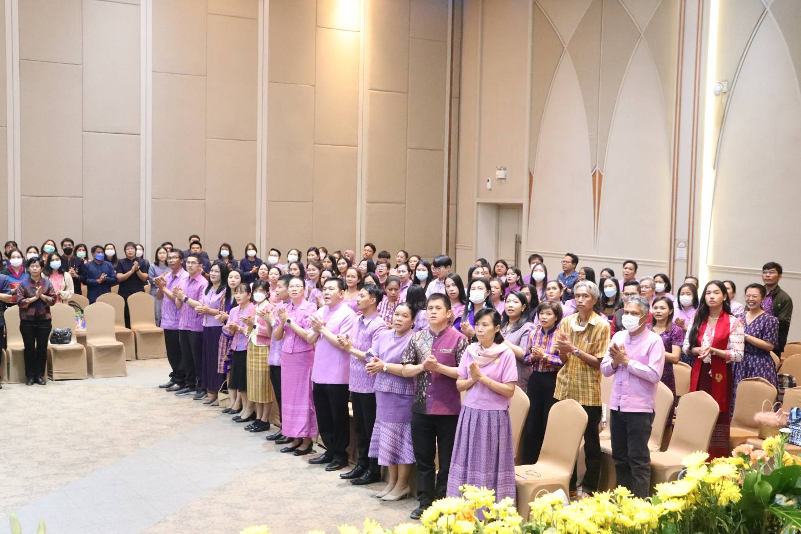 พจ.กาญจนบุรี นำข้าราชการในสังกัดร่วมรับมอบนโยบายและปลุกขวัญกำลังใจเจ้าหน้าที่ พช. เขตตรวจราชการที่ 3 จังหวัดภาคกลางตอนล่าง