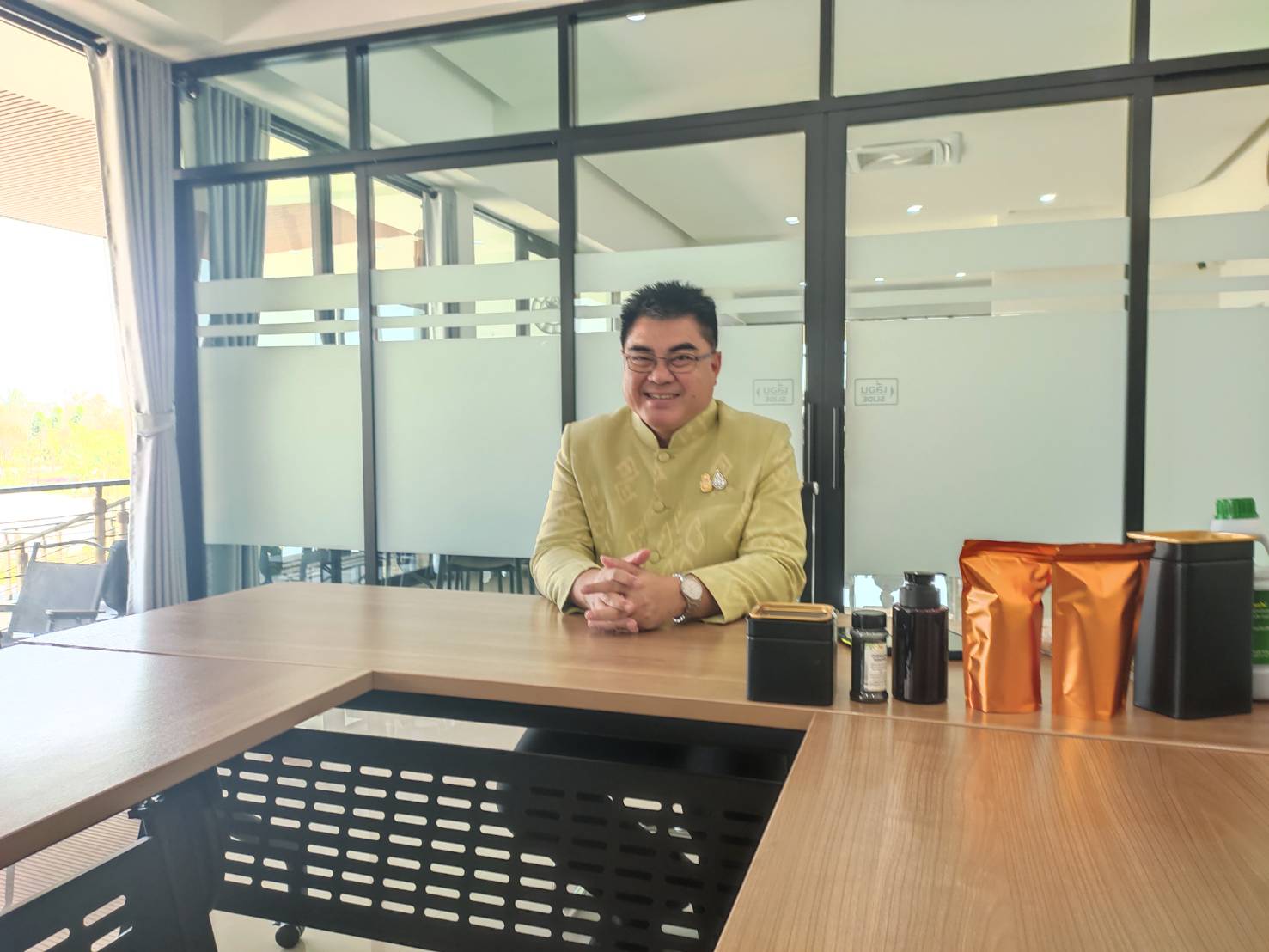 พช.กาญจนบุรี รับการตรวจราชการจากผู้ตรวจ มท. ทั้งนี้ยกนิ้วชื่นชม! แปลง“โคก หนอง นา โมเดล” จ.กาญจนบุรี สามารถสร้างประโยชน์ต่อประชาชน และเป็นต้นแบบอย่างแท้จริง