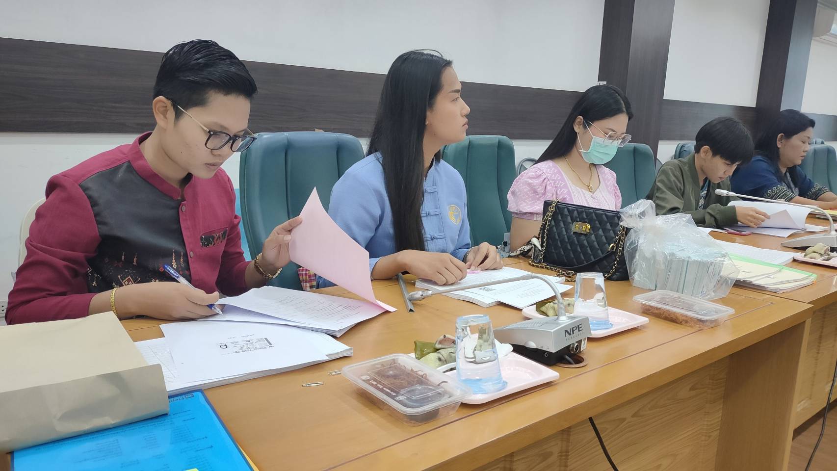 พช.กาญจนบุรี จัดการประชุมคณะทำงานขับเคลื่อนกองทุนพัฒนาบทบาทสตรีระดับจังหวัดกาญจนบุรี ครั้งที่ 2/2567