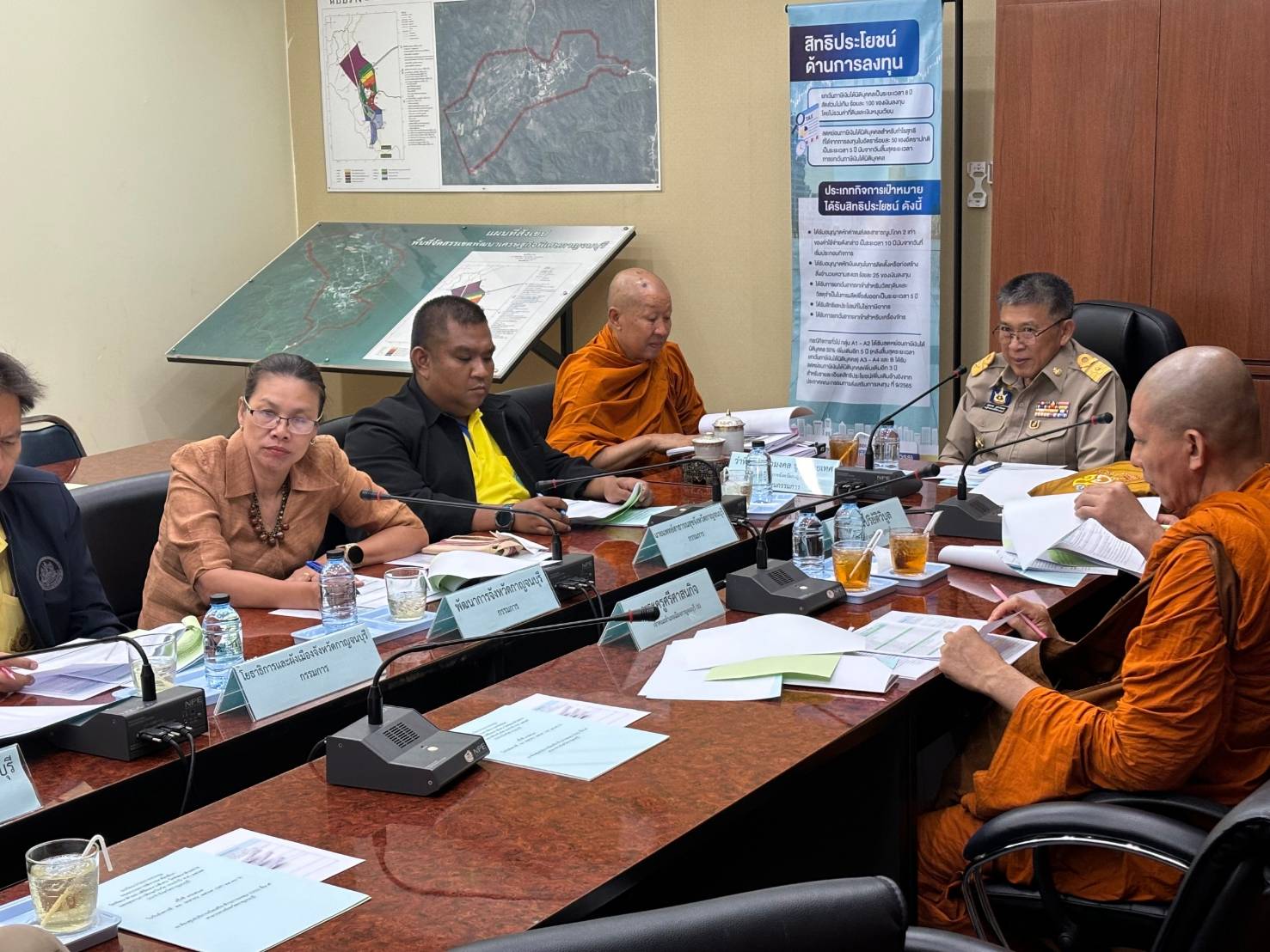 พช.กาญจนบุรี ร่วมประชุมพิจารณาคัดเลือกวัดพัฒนาตัวอย่างที่มีผลงานดีเด่น วัดพัฒนาตัวอย่างและอุทยานการศึกษาในวัด ประจำปี พ.ศ. 2567