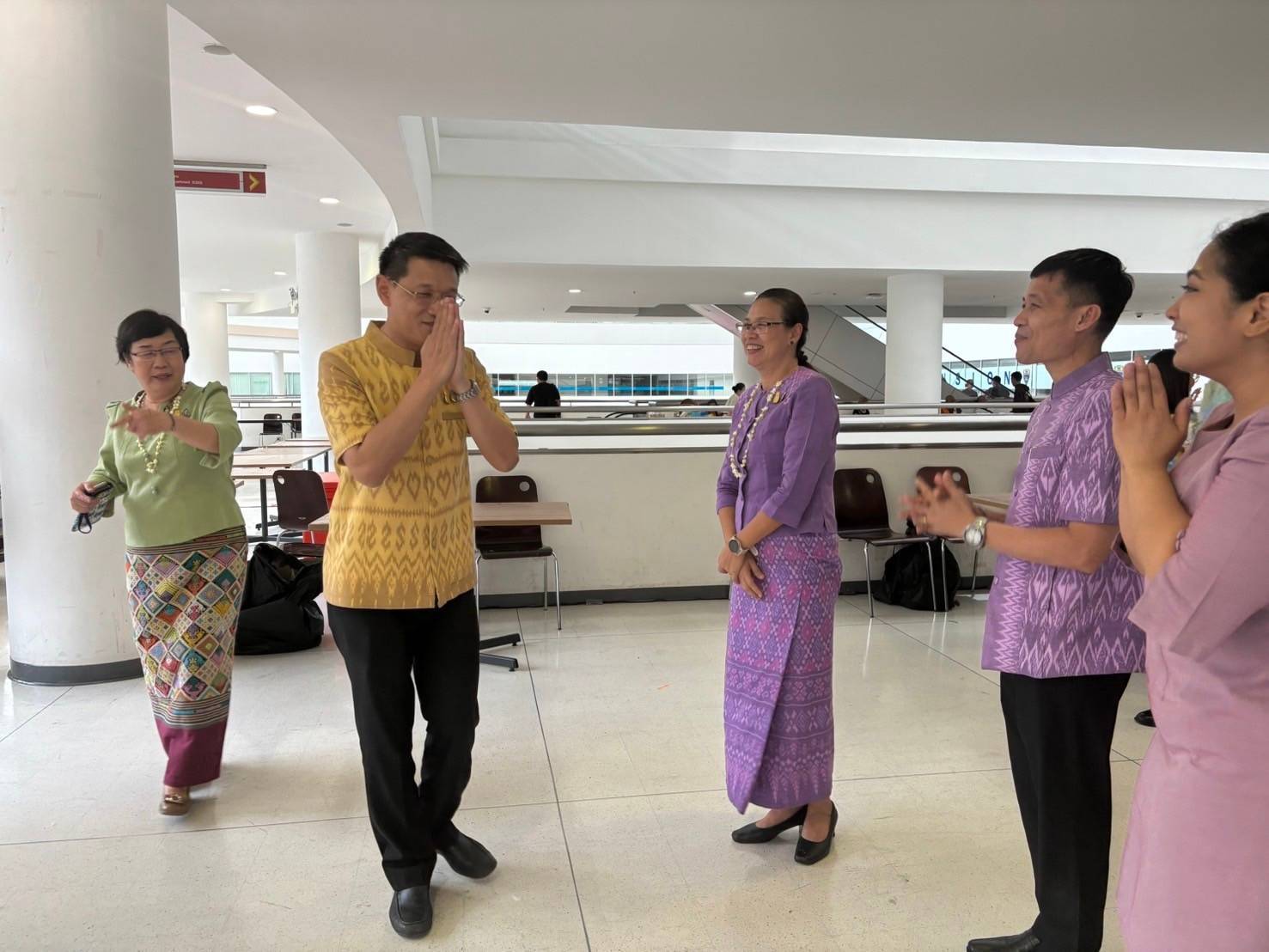 พช.กาญจนบุรี ร่วมกิจกรรม “Happy Family สืบสาน สงกรานต์ ตำนาน พช.” สืบสานประเพณีและวัฒนธรรมไทย เนื่องในเทศกาลสงกรานต์ ประจำปี 2567