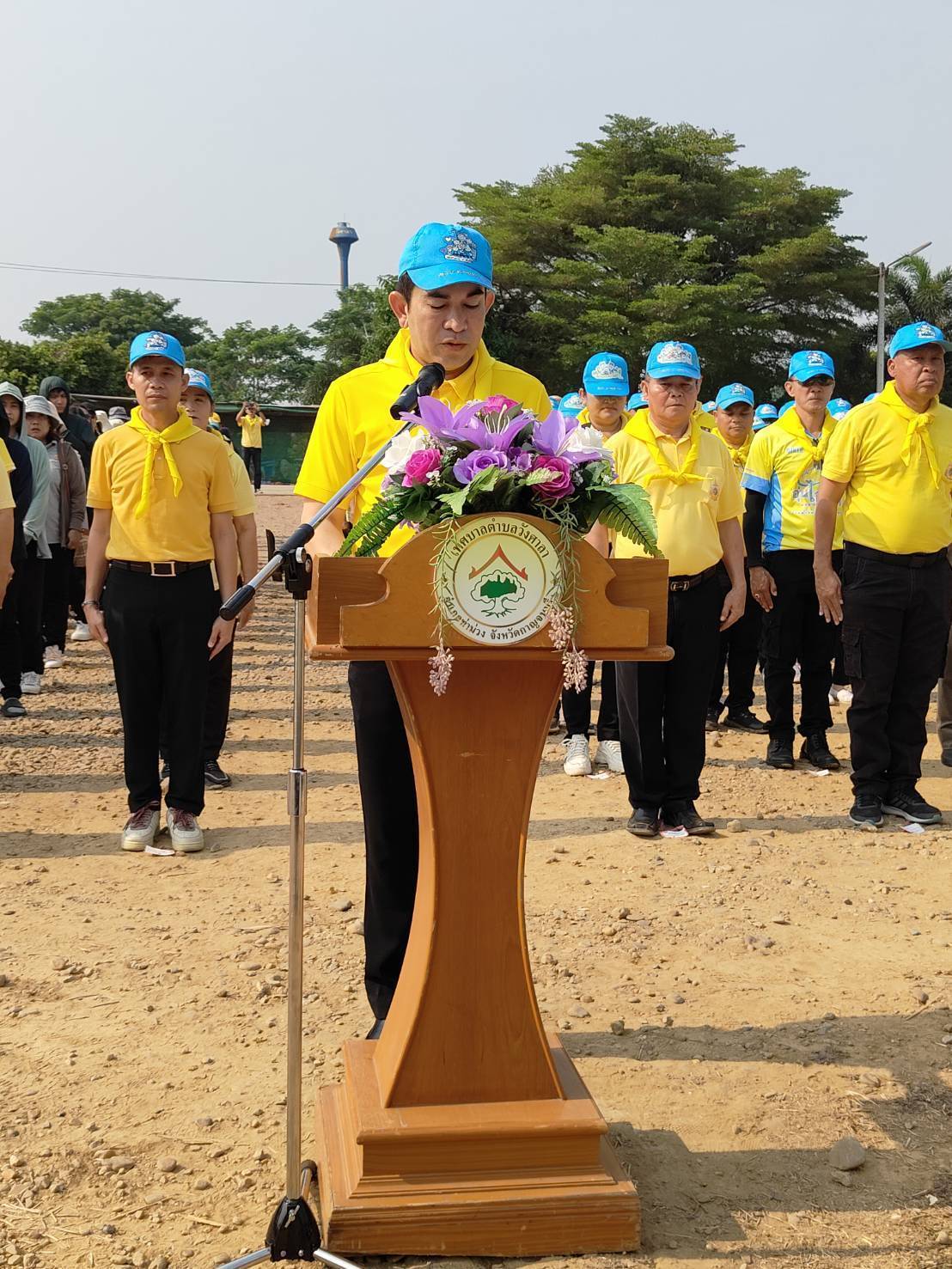 พช. กาญจนบุรี ร่วมกิจกรรมจิตอาสาบำเพ็ญสาธารณประโยชน์ เนื่องในวันข้าราชการพลเรือน พ.ศ.2567