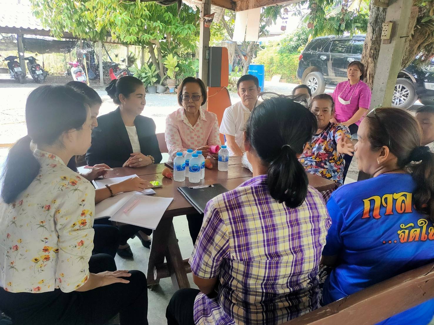 พช. กาญจนบุรี รับการตรวจสอบการดำเนินงาน ( Performance Audit) กองทุนพัฒนาบทบาทสตรี ประจำปี 2567 พร้อมลงพื้นที่กลุ่มเป้าหมาย