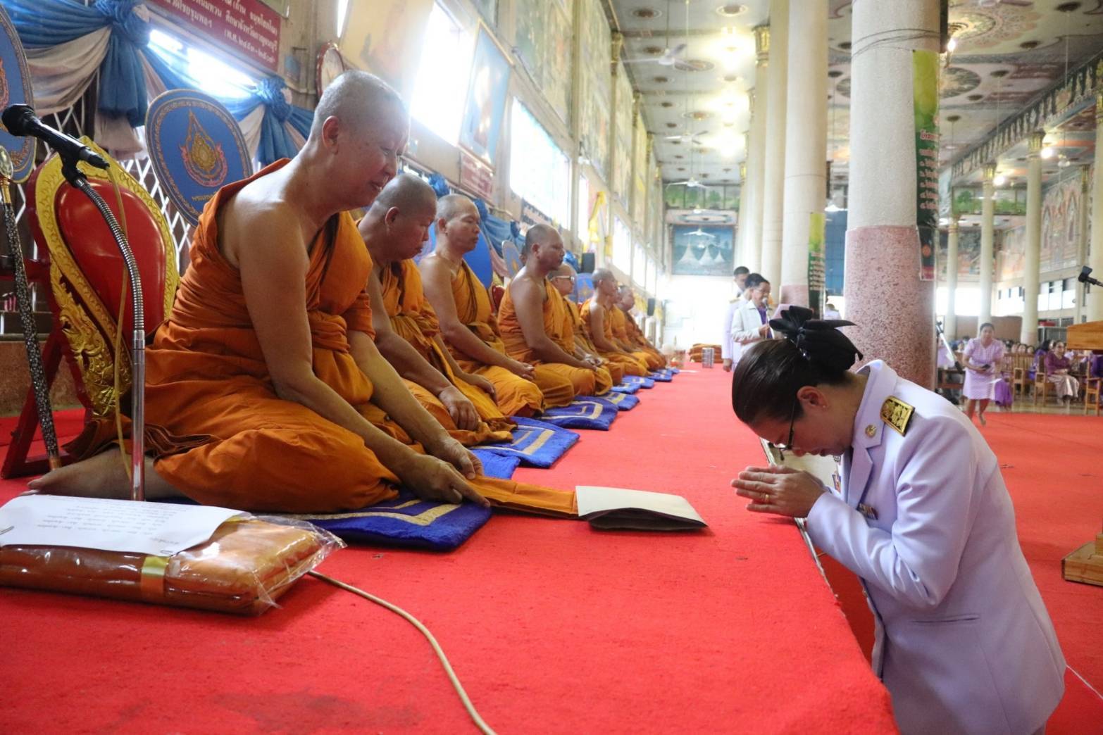 พช. กาญจนบุรี จัดพิธีทอดผ้าป่าสมทบกองทุนพัฒนาเด็กชนบท ในพระราชูปถัมภ์สมเด็จพระเทพรัตนราชสุดา ฯ สยามบรมราชกุมารี ประจำปี 2567