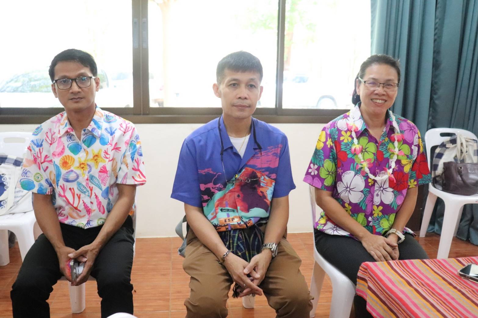 พช.กาญจนบุรี จัดกิจกรรมรดน้ำดำหัว ขอพรข้าราชการบำนาญ ผู้อาวุโส และพัฒนาการจังหวัด เนื่องในโอกาสเทศกาลสงกรานต์ ประจำปี 2567