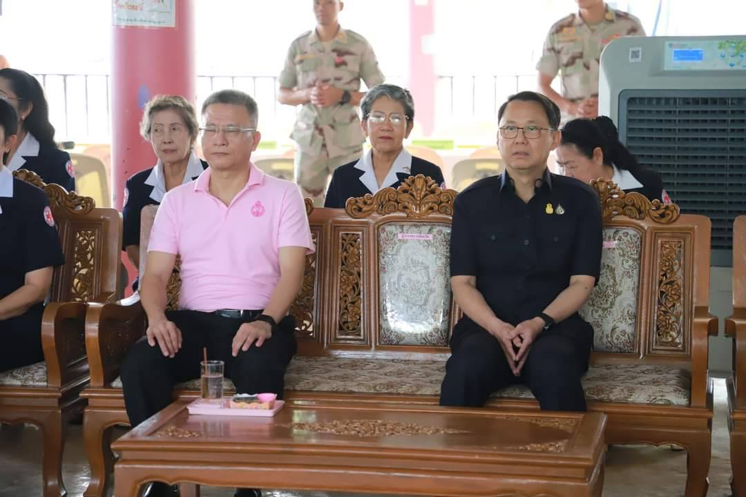 พช.กาญจนบุรี ร่วมโครงการจังหวัดเคลื่อนที่ “บำบัดทุกข์ บำรุงสุข สร้างรอยยิ้มให้ประชาชน” ครั้งที่ 5 ประจำปีงบประมาณ 2567 ในพื้นที่อำเภอทองผาภูมิ
