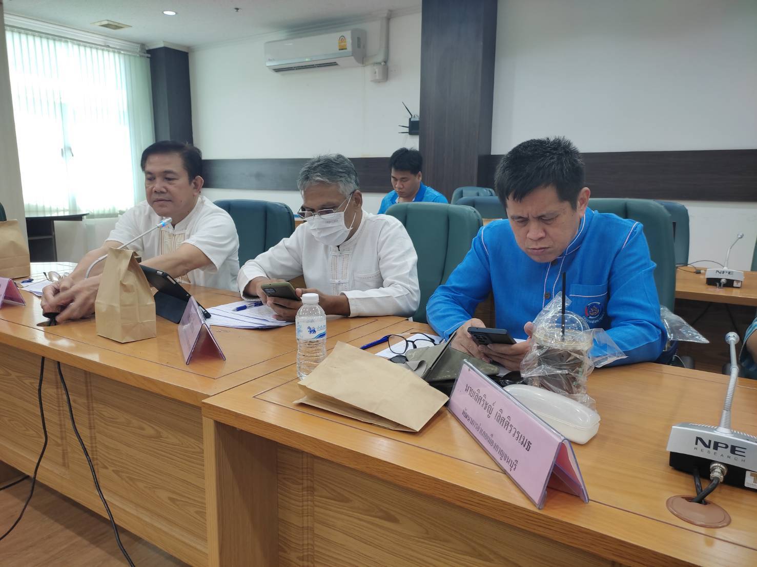 พช. กาญจนบุรี ประชุมผู้บริหารและนักวิชาการพัฒนาชุมชนสำนักงานพัฒนาชุมชนจังหวัดกาญจนบุรี ครั้งที่ 2/2567